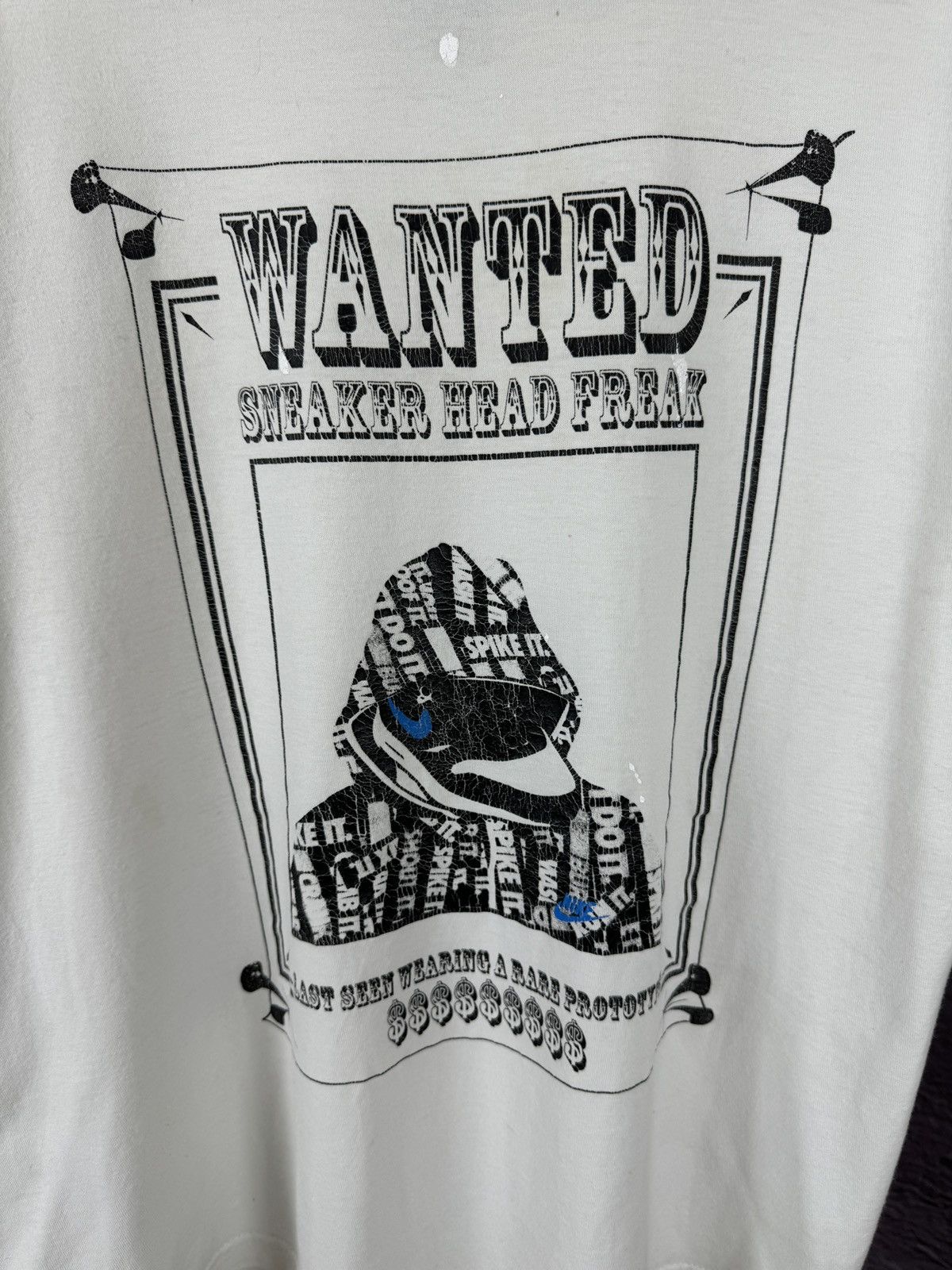 Nike Nike Vintage y2k 00s “Wanted Sneaker Head Freak” tee Size US S / EU 44-46 / 1 - 3 Thumbnail
