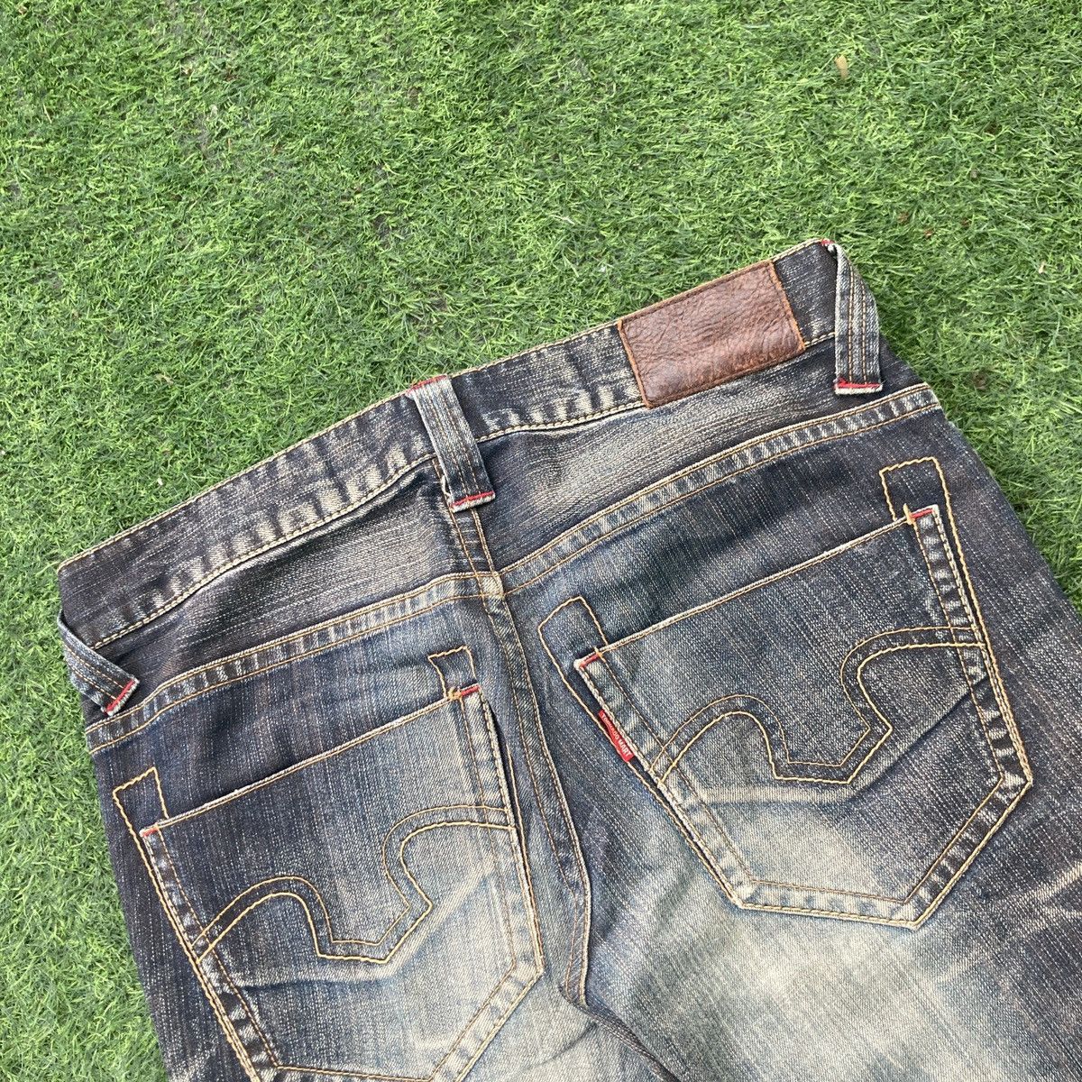 Tornado Mart TORNADO MART TWISTED FLARED LOW RISE BOOTCUTS DENIM Size US 33 - 8 Thumbnail