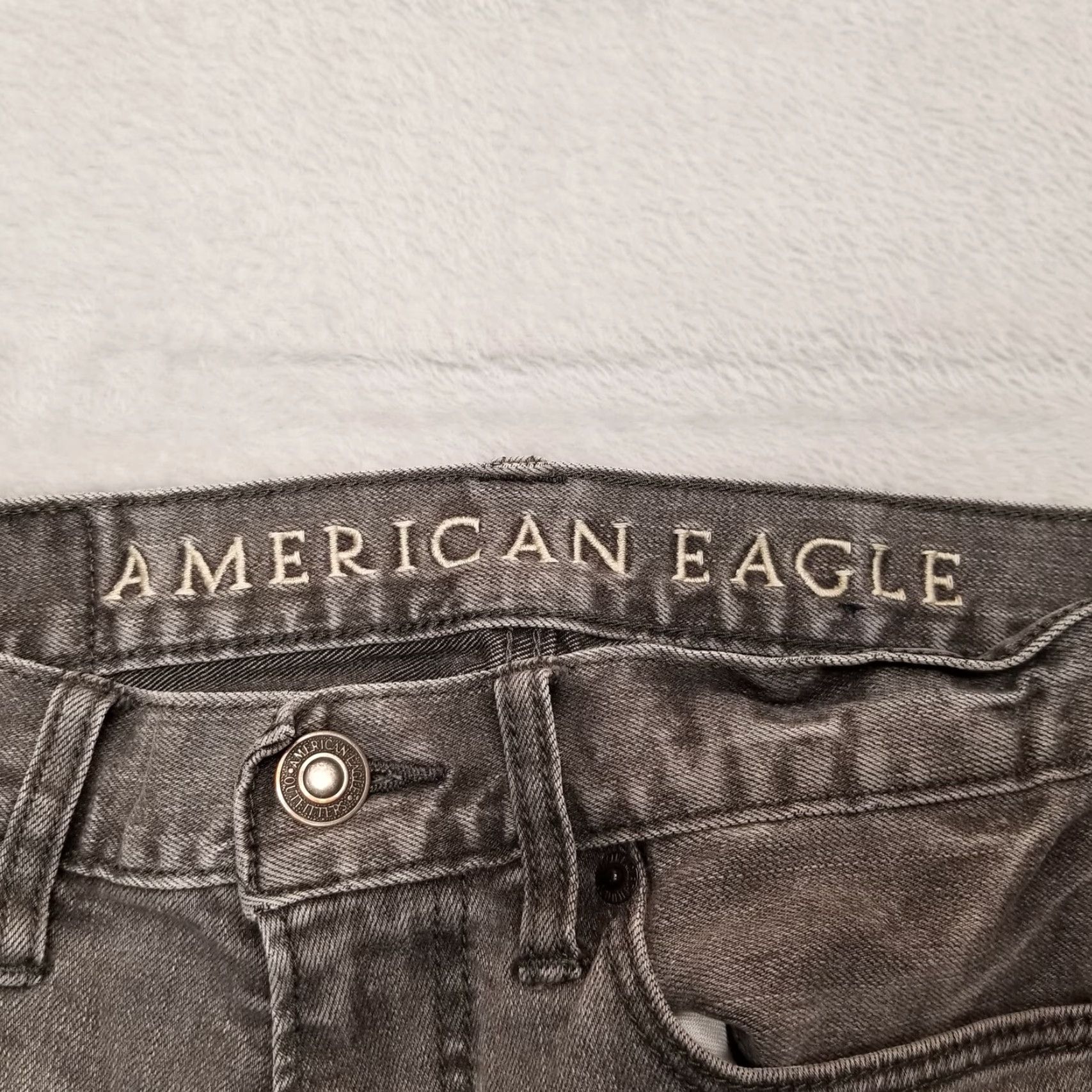 Vintage VINTAGE American Eagle Jeans Mens 29x32 Black Denim Straight Leg Comfort Everyday 90s Mens Jeans Regular Black 29 Straight Leg Comfort Denim Mens Size US 29 - 4 Thumbnail