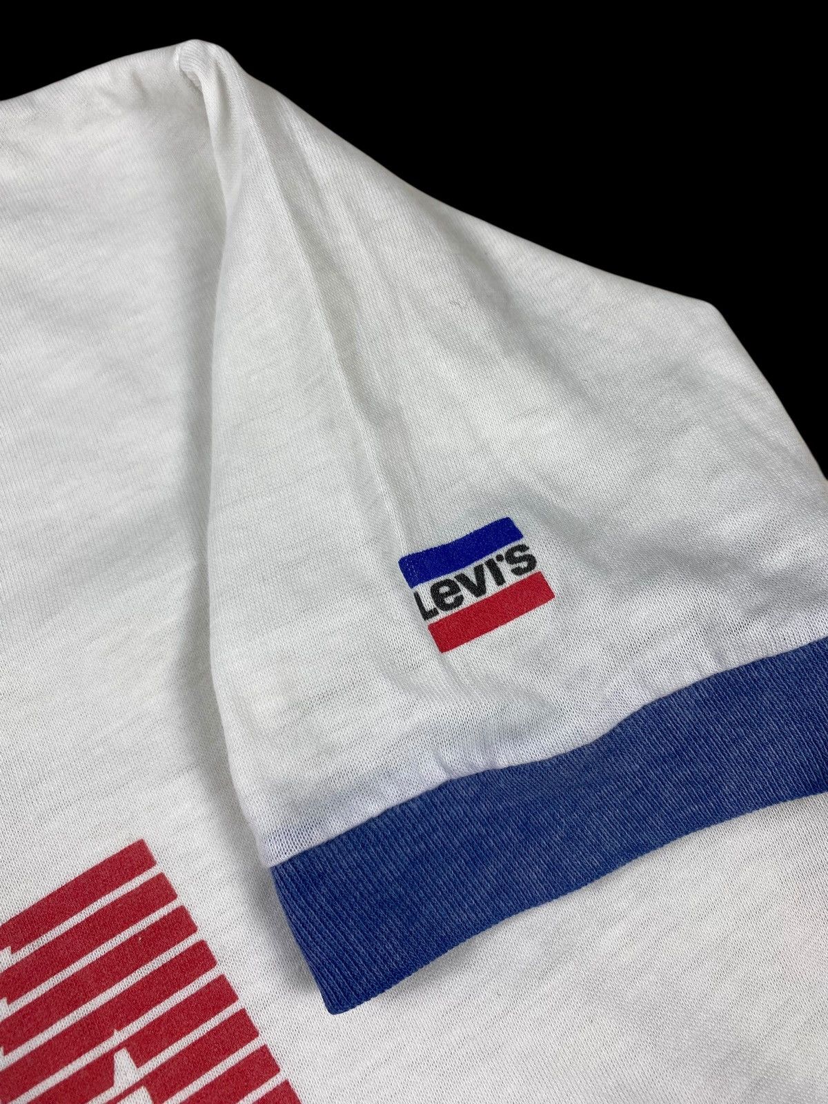 Vintage Vintage Levi’s Olympic Tee Size US S / EU 44-46 / 1 - 8 Thumbnail