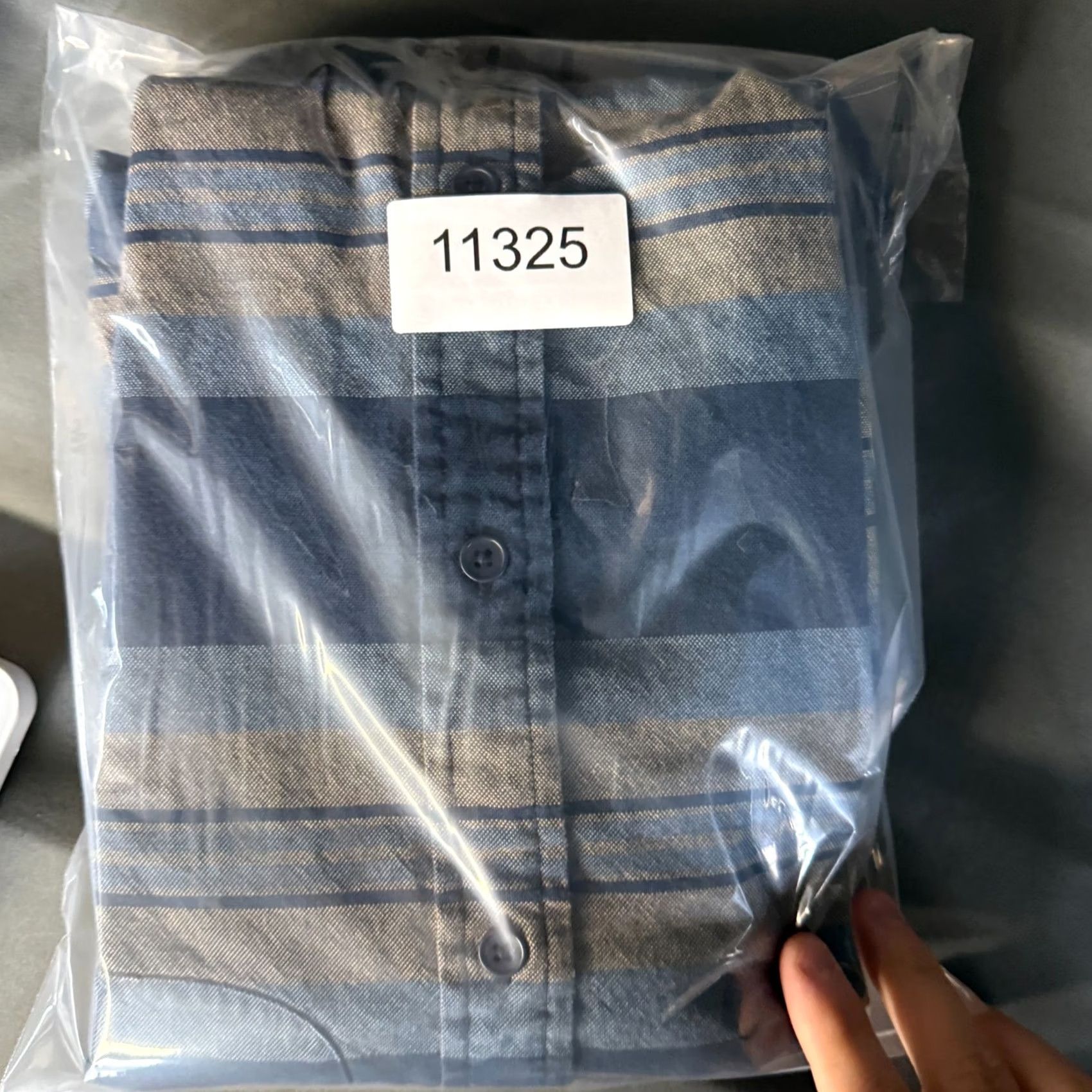Outerknown Outerknown Shirt Men's Blue Striped Button-Down XS? (Note: Original size is M) Size US M / EU 48-50 / 2 - 7 Thumbnail