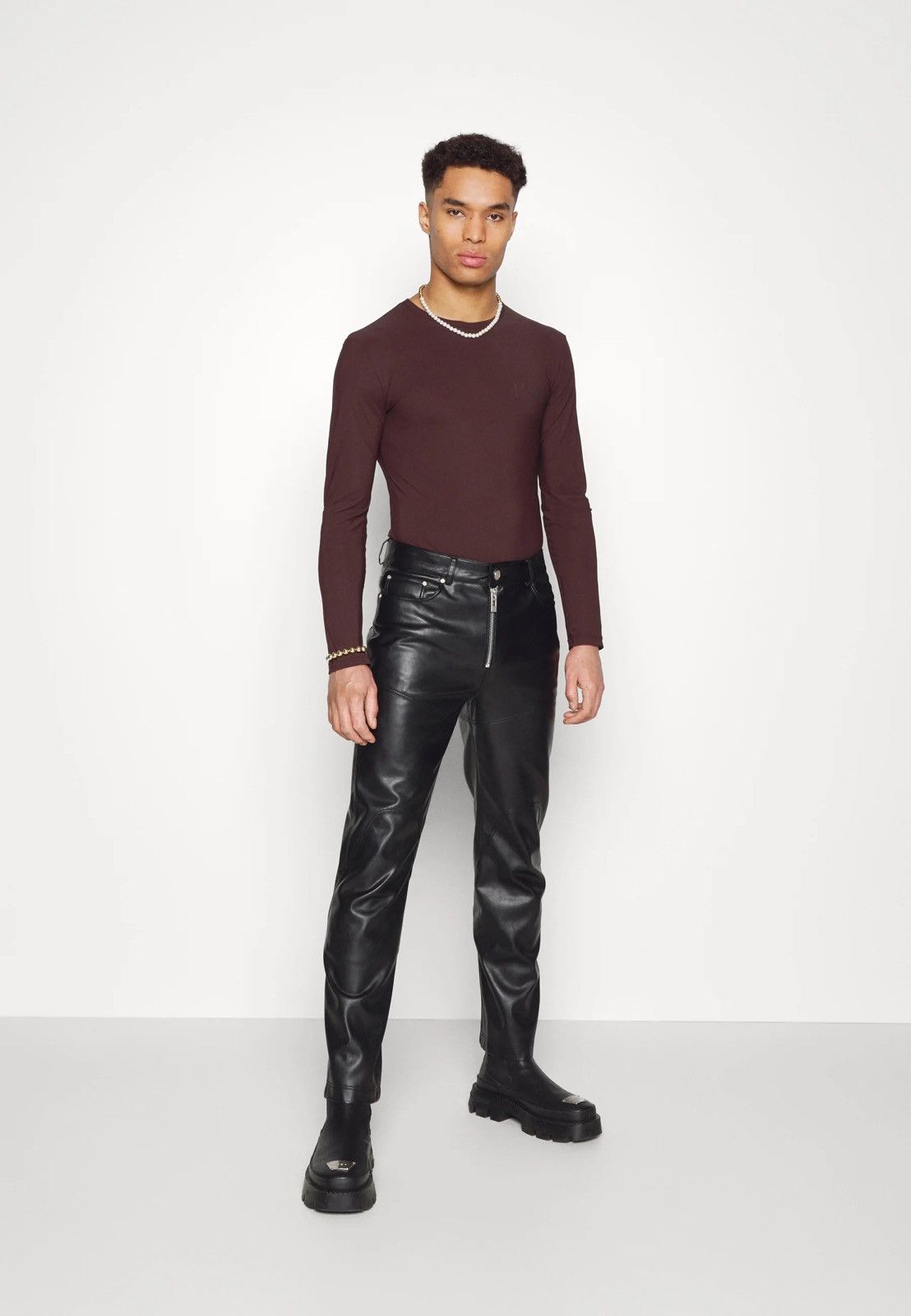 Maison Margiela !DS! SS23 Maison Margiela Printed Logo Chocolate Long Sleeve Size US M / EU 48-50 / 2 - 1 Thumbnail