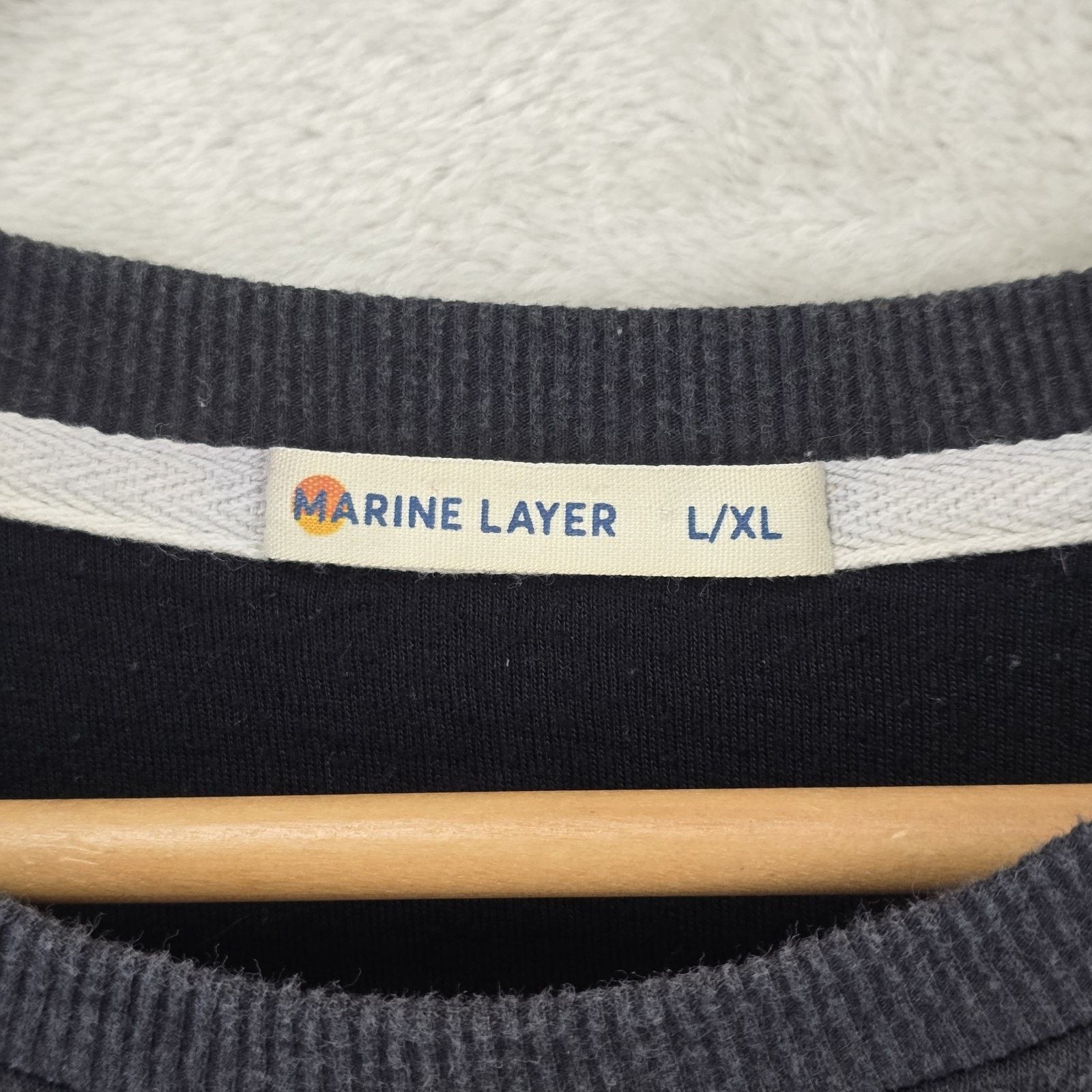 Marine Layer Marine Layer Long Sleeve Shirt L/XL Gray Crewneck Baselayer Size US XL / EU 56 / 4 - 4 Thumbnail