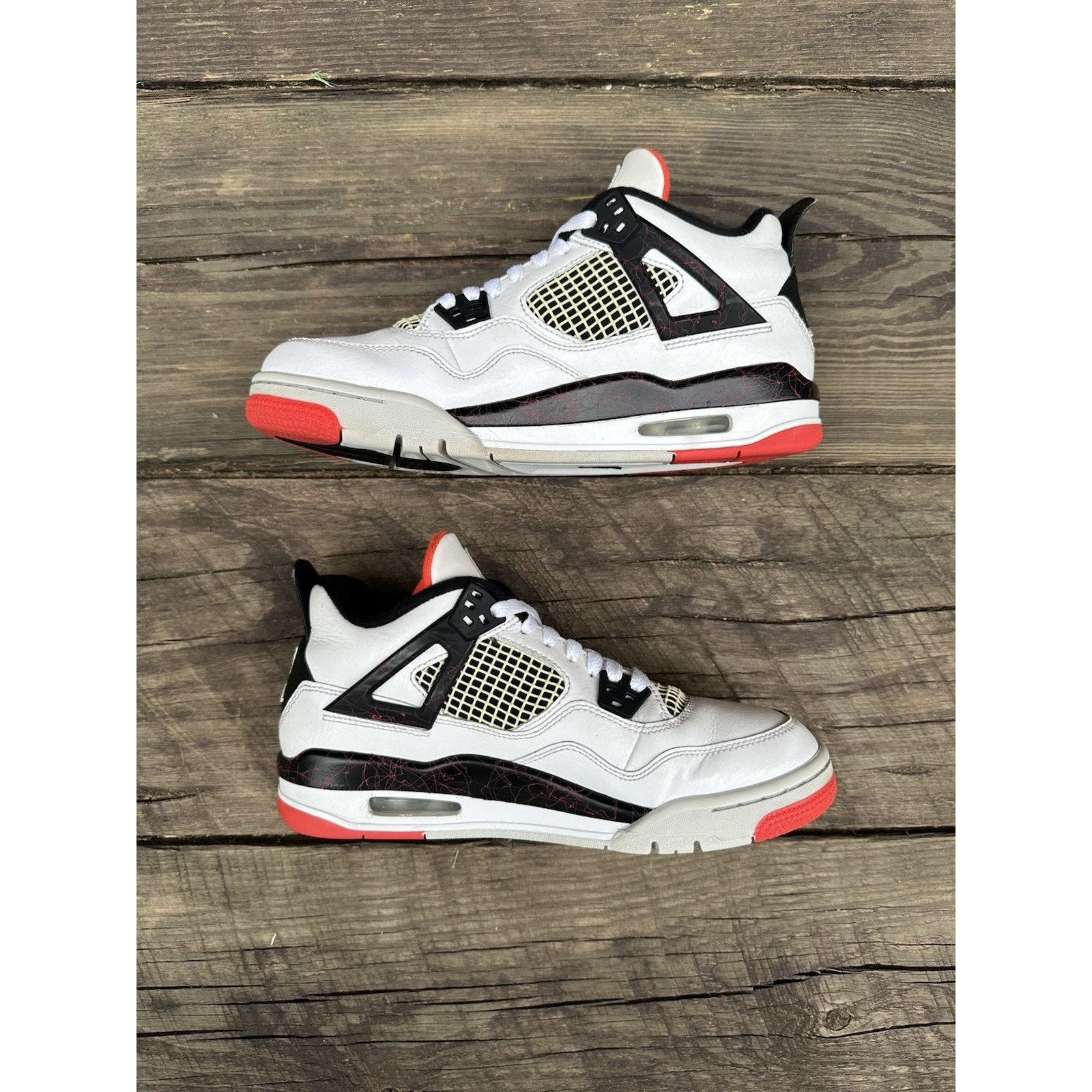 Jordan Brand Jordan 4 Retro Pale Citron GS - Size 7y Size US 7 / EU 40 - 3 Thumbnail
