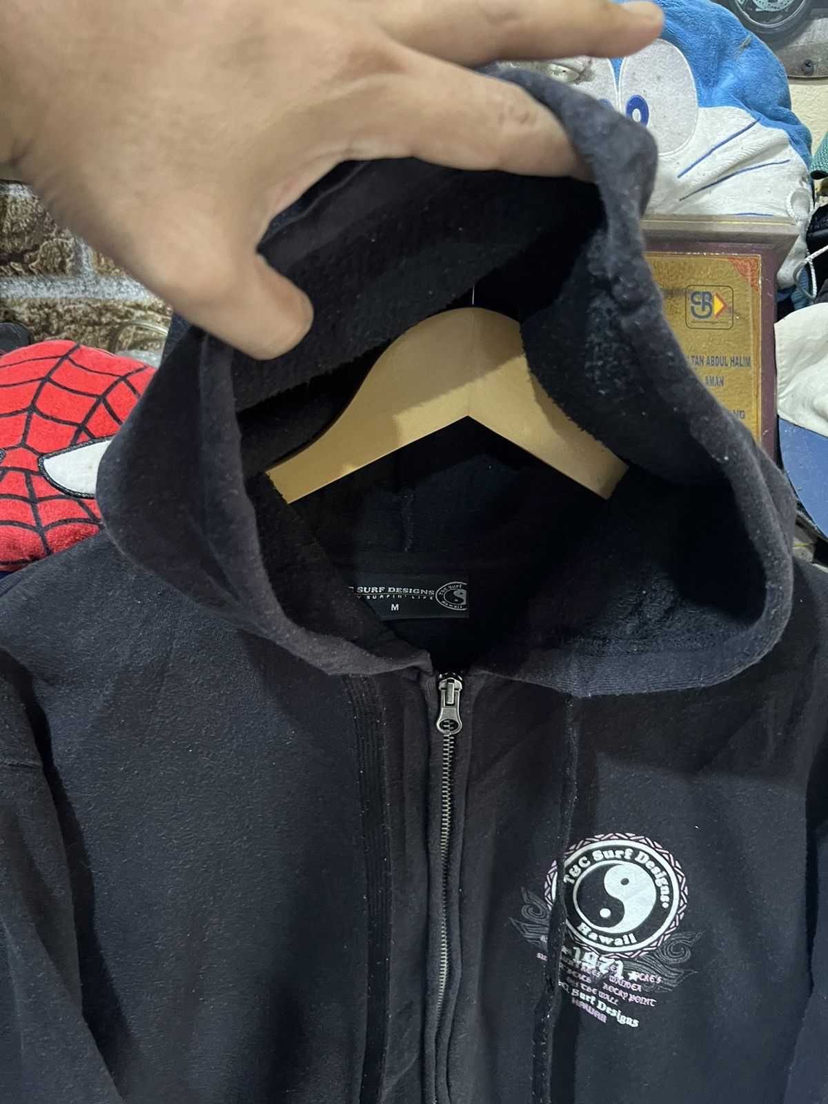 Japanese Brand 🔥T&C Surf Designs Hawaii Grassroots Surfing Zipper Hoodie Size US S / EU 44-46 / 1 - 9 Thumbnail
