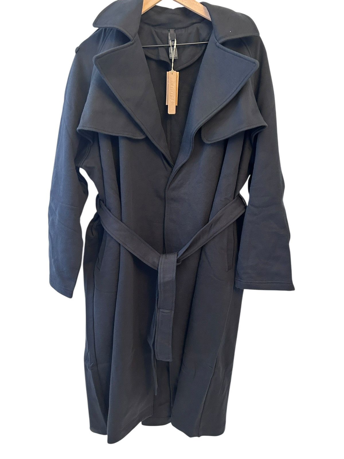 SKIMS NWT SKIMS Boyfriend Fleece Trench Coat - Onyx XXS OVERSIZED Size XXS / US 00 / IT 34 - 1 Thumbnail