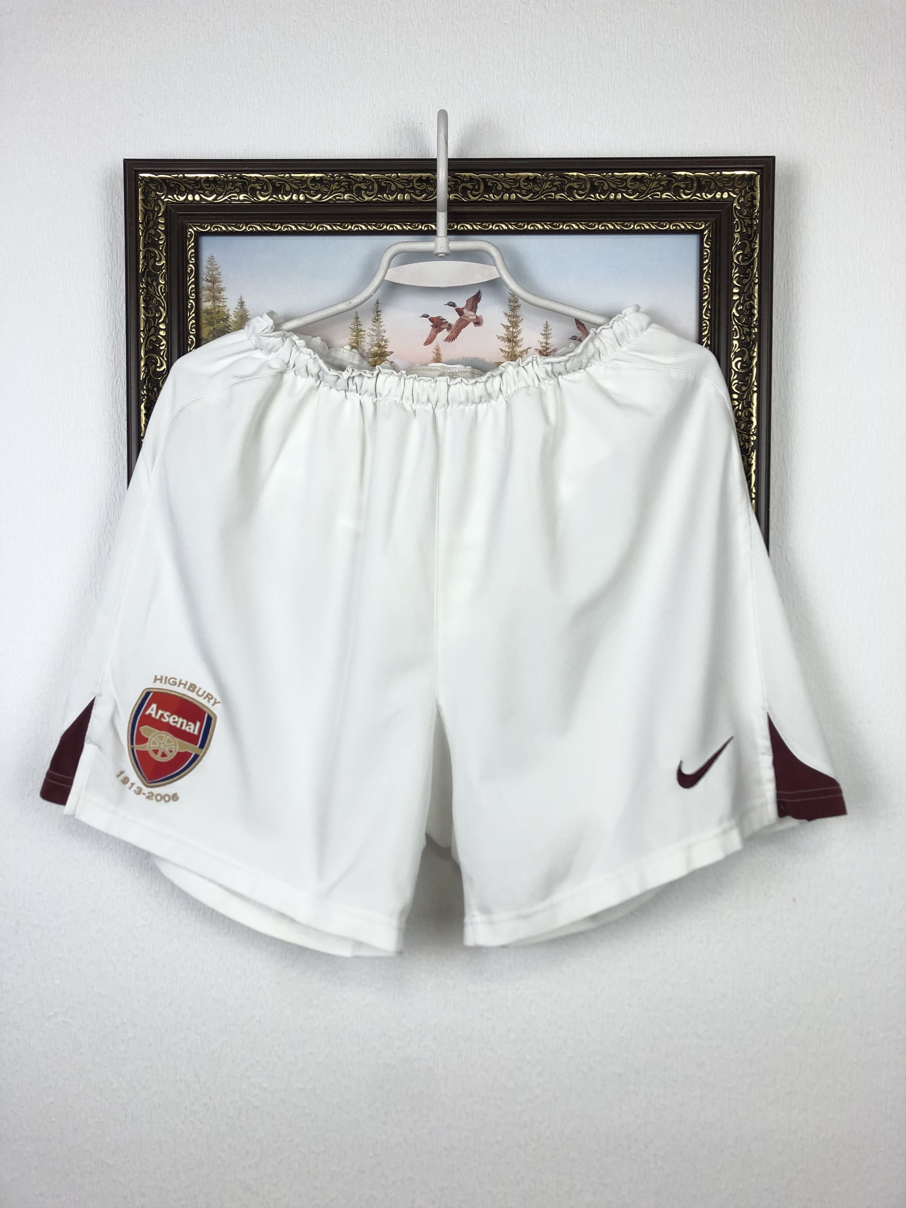 Nike Vintage Nike Arsenal Shorts 2005 Highbury Soccer Gunners M Size US 32 / EU 48 - 1 Thumbnail