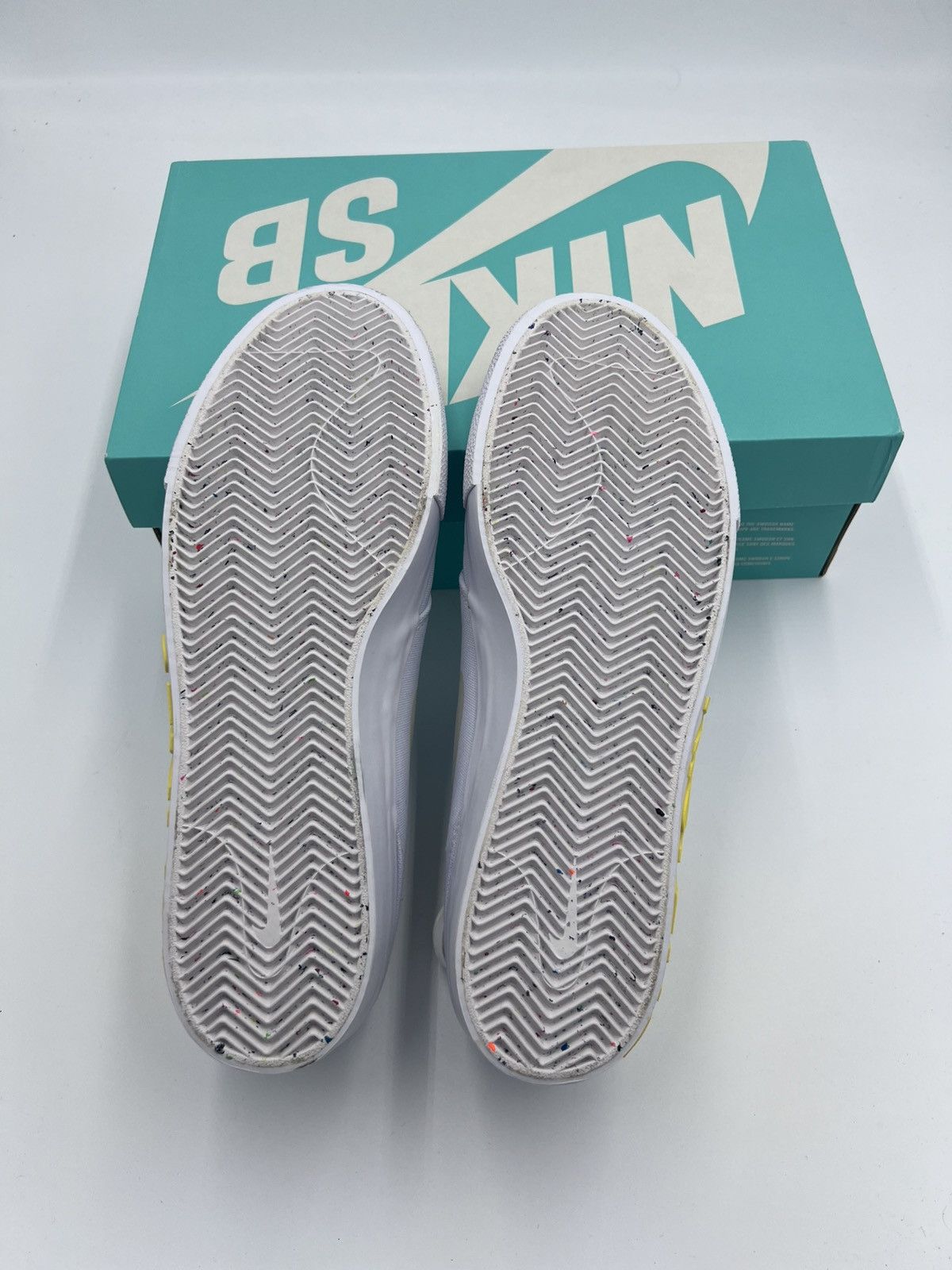 Nike SB Zoom Stefan Janoski RM Violent Femmes Size US 10 / EU 43 - 5 Thumbnail