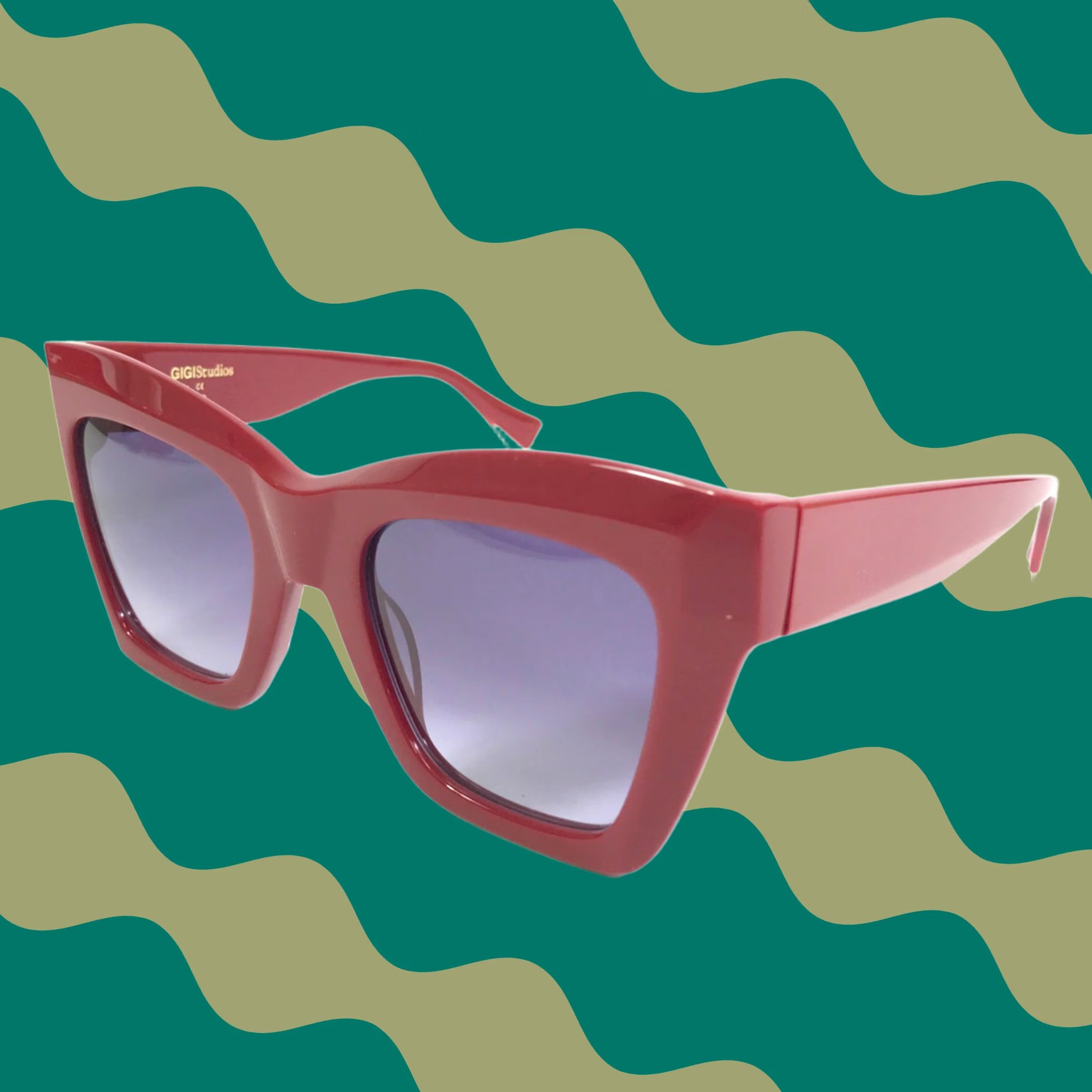 GUESS by Marciano Sunglasses GM0818 28F Rose Gold Cat Eye w Red Gradient Lenses GUESS by Marciano Sunglasses GM0817 28F Rose Gold Cat Eye  main image 3