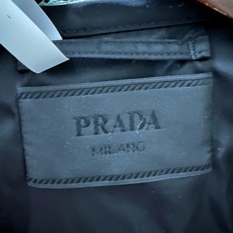 Prada Prada Black triangle logo workwear vest 2501-Nextarrow Size US L / EU 52-54 / 3 - 4 Thumbnail