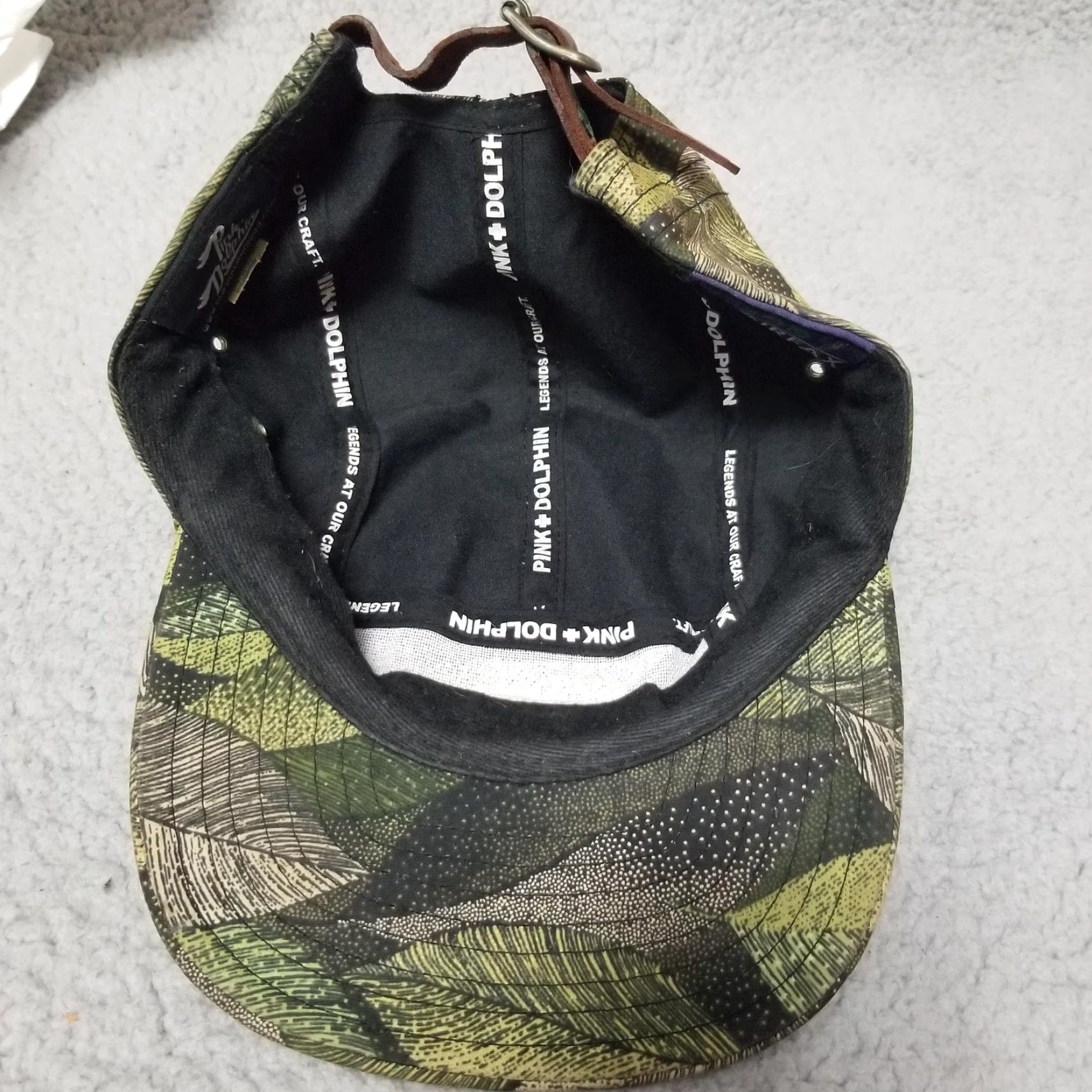 Pinko Pink Dolphin Hat Cap Strap Back 5 Panel Green Camo Metal Plate Streetwear Mens Size ONE SIZE - 5 Thumbnail