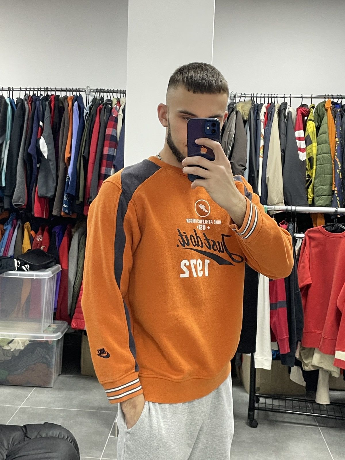Nike × Vintage Vintage Nike Athletics Oregon USA Sweatshirt Young XL (S) Size US S / EU 44-46 / 1 - 2 Thumbnail