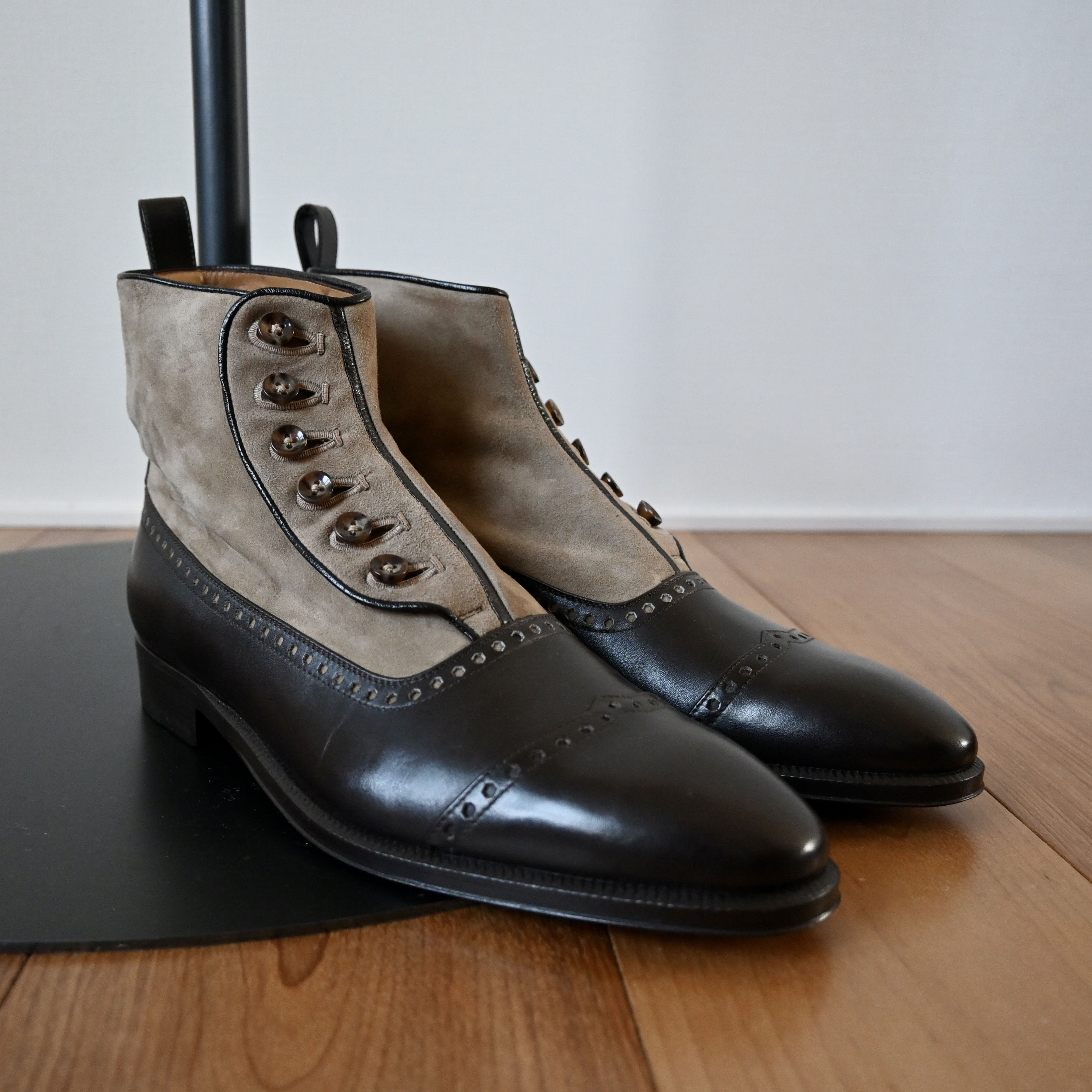 Lamborghini Enzo Bonafe x Lamborghini button ankle boots made in Italy Size US 8 / EU 41 - 1 Thumbnail