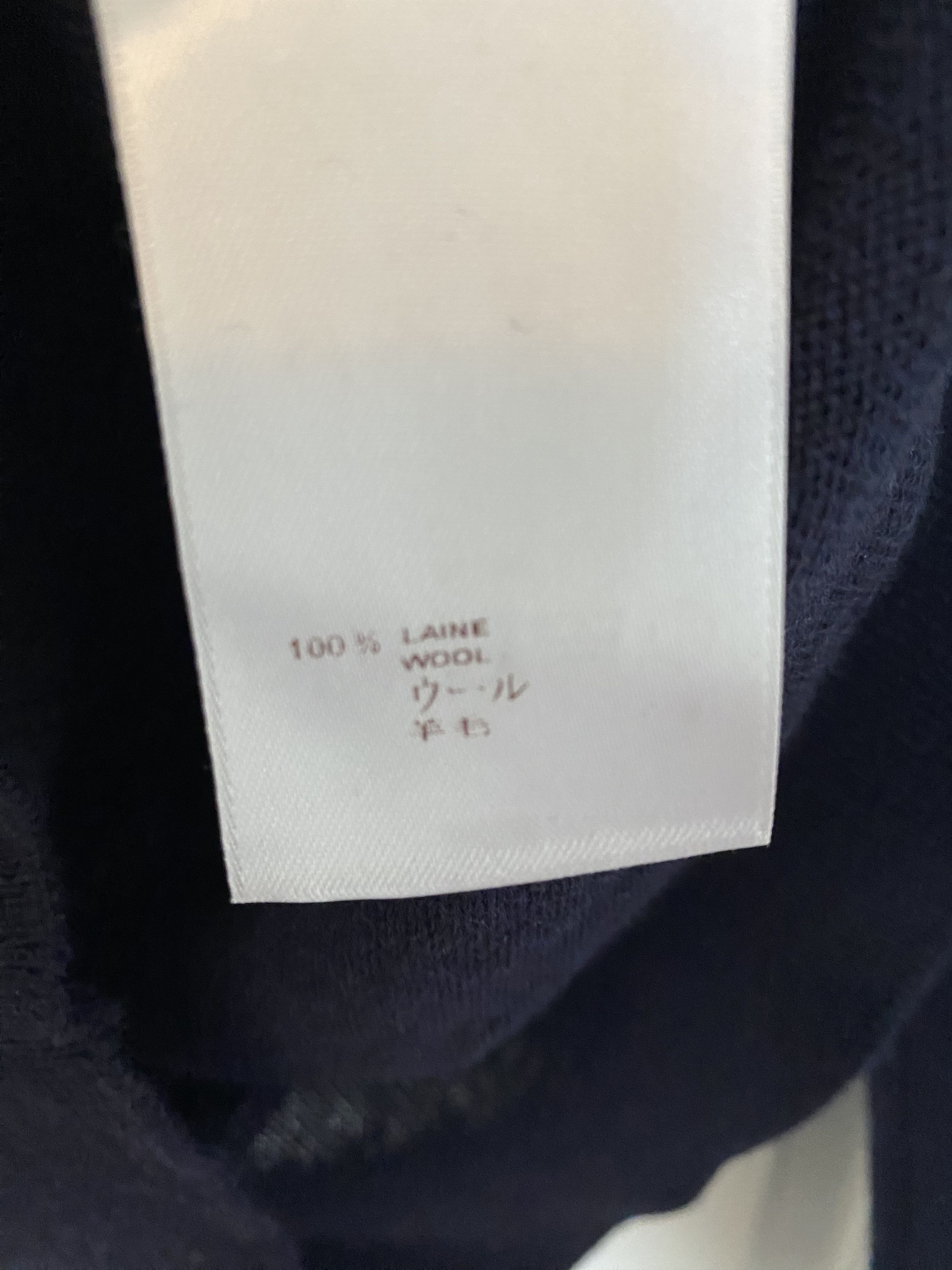 Louis Vuitton Louis Vuitton Oversized "LV" Logo Crewneck Sweater Size US S / EU 44-46 / 1 - 7 Thumbnail