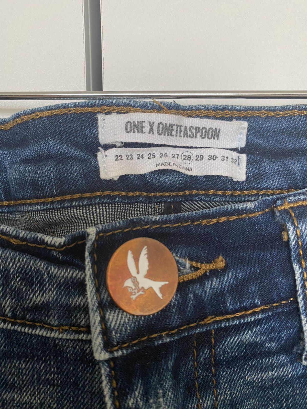 One Teaspoon ONE X ONETEASPOON JEANS SIZE 28 (6) ‘HOODLUMS’ $80 Size 28" / US 6 / IT 42 - 4 Thumbnail
