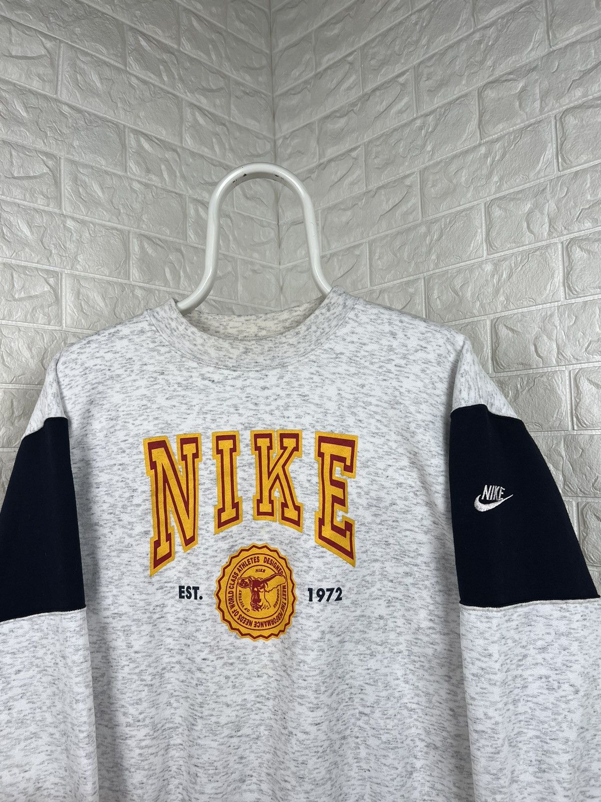 Nike × Vintage Vintage Nike Sweatshirt 90s Big Logo Size US S / EU 44-46 / 1 - 2 Thumbnail