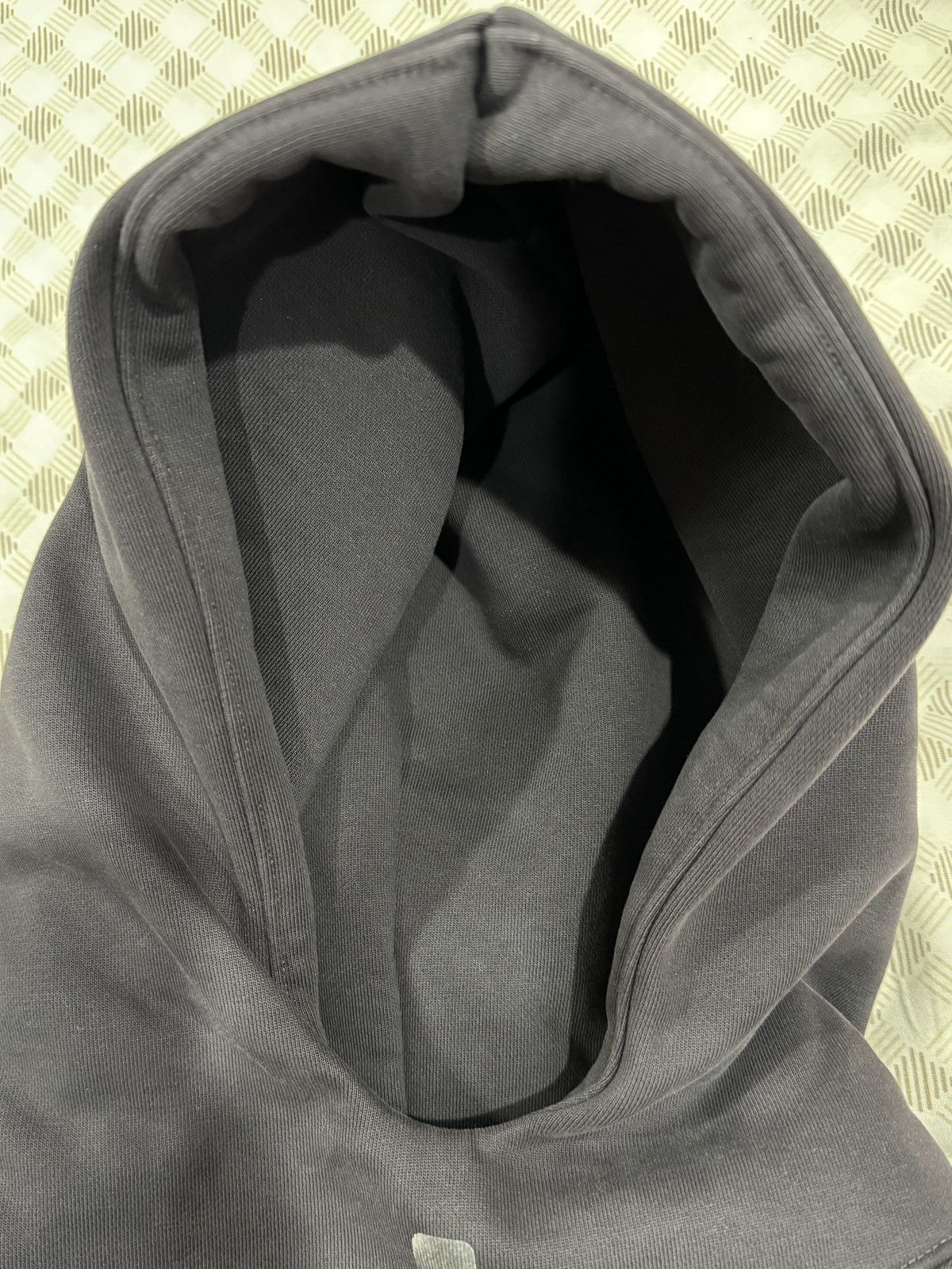 Balenciaga × Gap × Yeezy Yeezy gap balenciaga logo hoodie Size US S / EU 44-46 / 1 - 7 Thumbnail