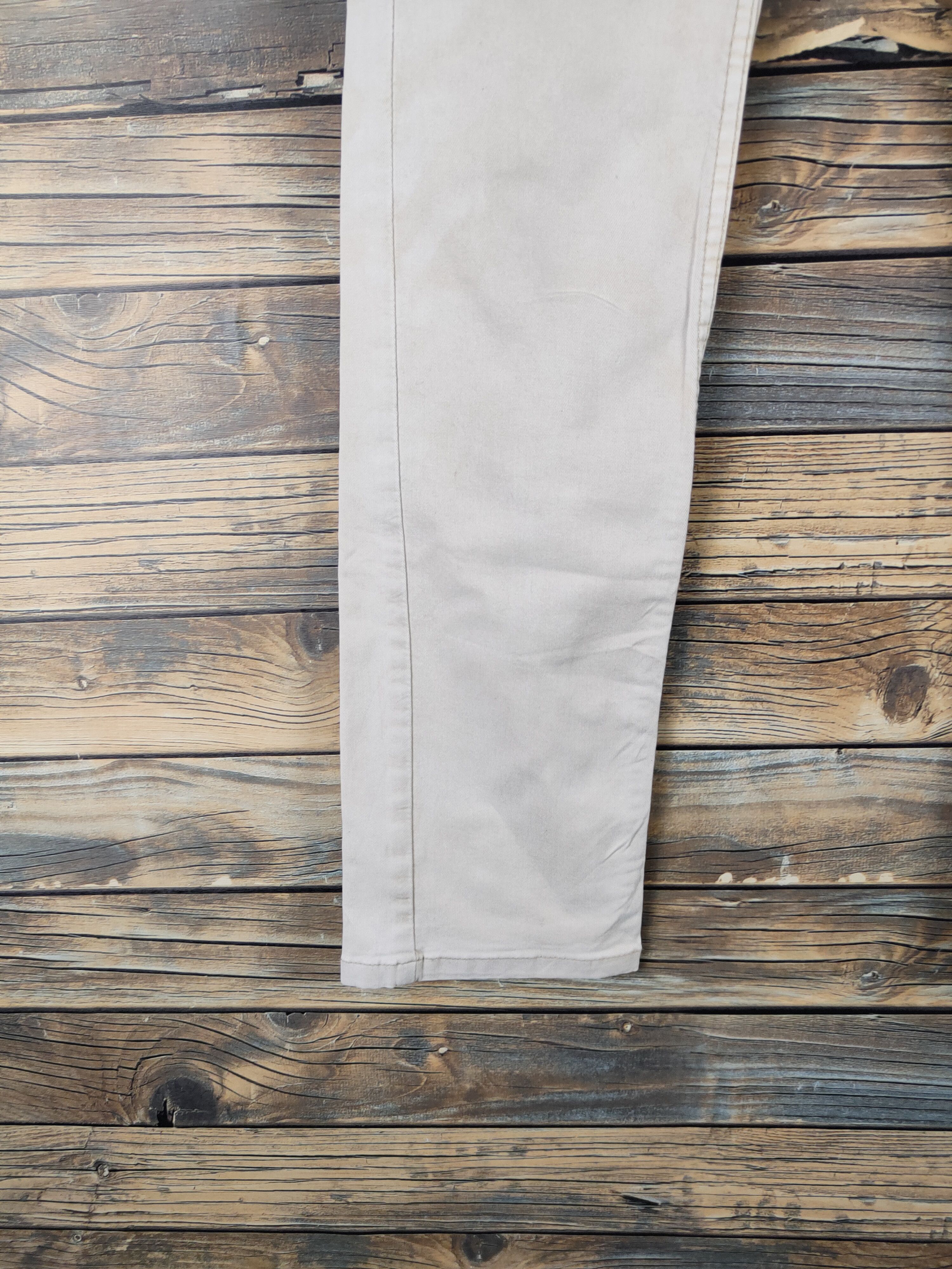 Japanese Brand DL Uniqlo Ivory Multipocket Cargo Pants #2340 Size 25" / US 0 / IT 36 - 4 Thumbnail