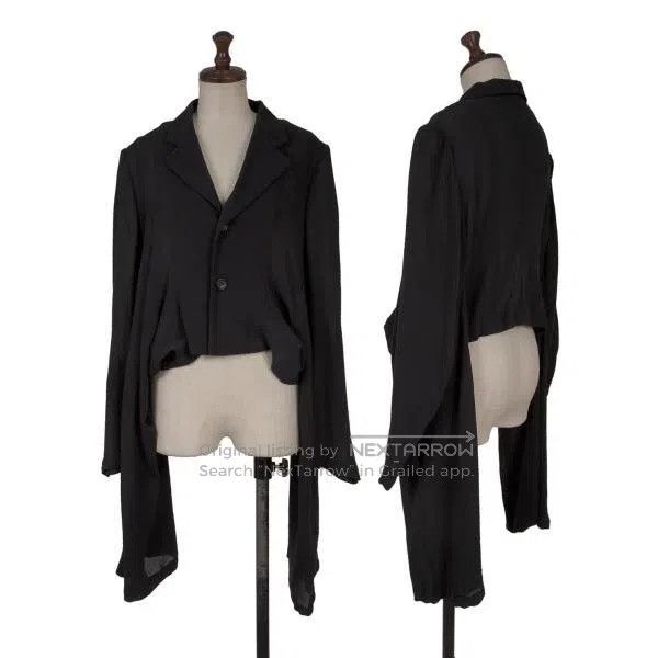 Comme des Garcons Comme des Garcons Black vintage design short jacket Size M / US 6-8 / IT 42-44 - 1 Thumbnail