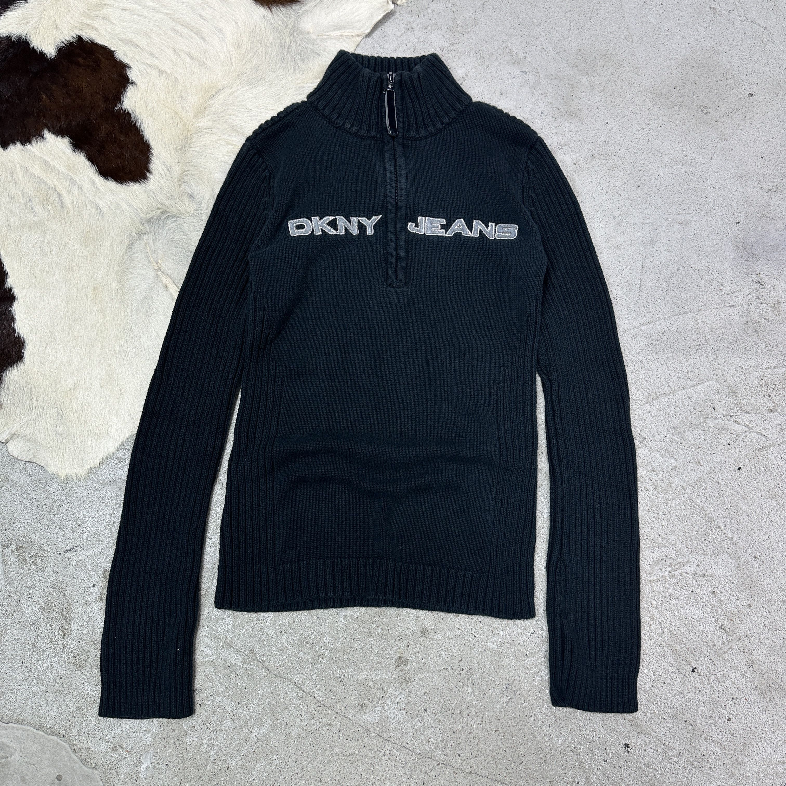 DKNY Vintage Streetwear Casual Sportswear DKNY Sweater Y2K Size US S / EU 44-46 / 1 - 2 Thumbnail