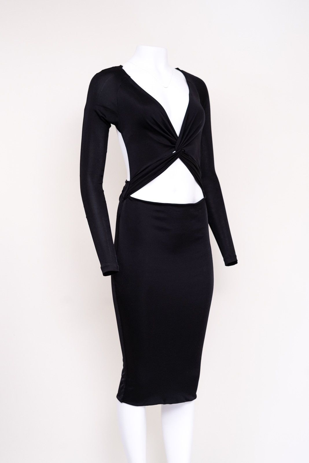 Gucci Gucci By Tom Ford 2003 Black Cutout Midi Dress Size M / US 6-8 / IT 42-44 - 3 Thumbnail