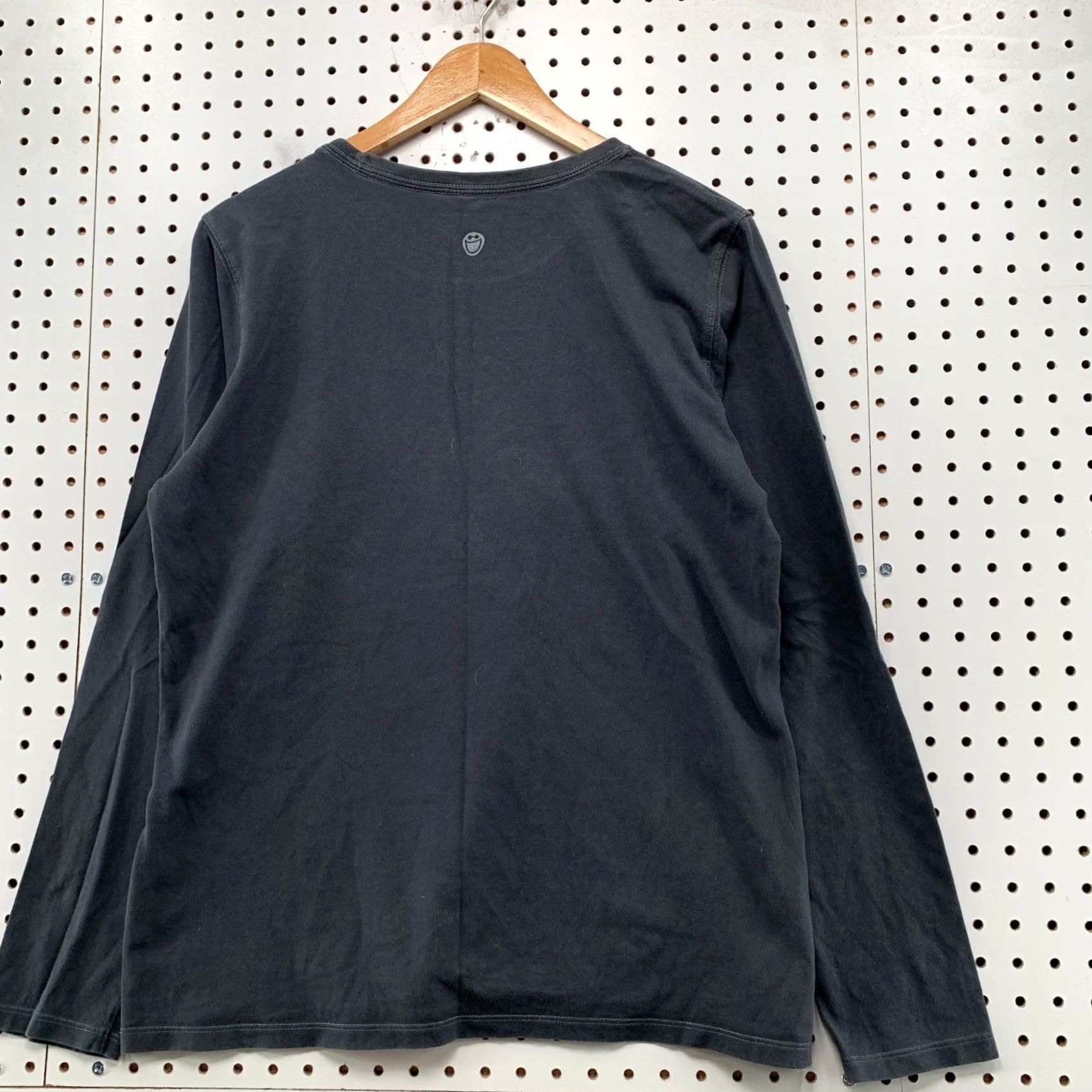Life is Good Life Is Good All Together Tree Shirt Womens L Long Sleeve Black Crew Neck T-Shirt Casual Womens, 100% Cotton, Classic Fit Size L / US 10 / IT 46 - 2 Thumbnail