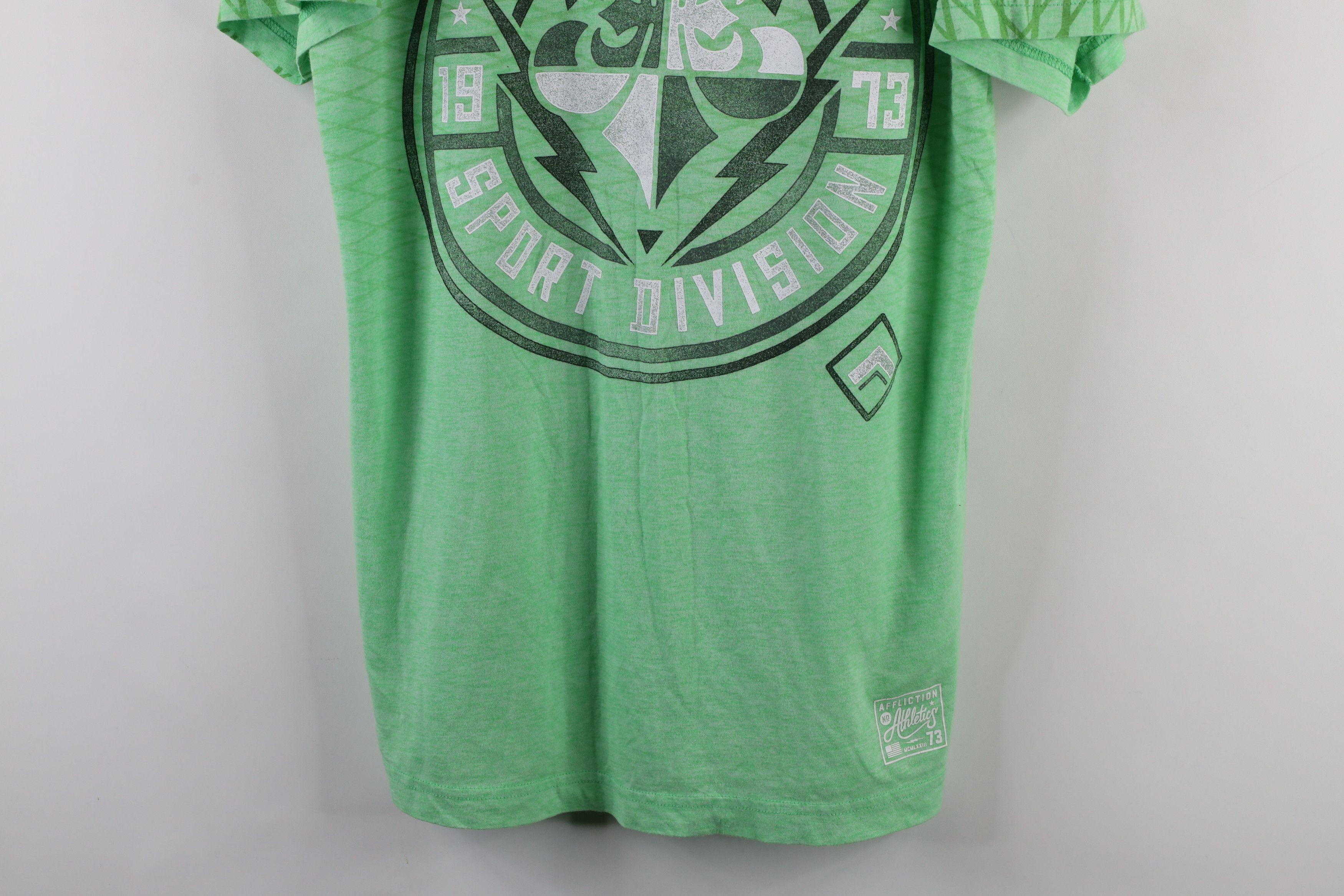 Affliction × Vintage Vintage Affliction de Lis Tribal MMA UFC Fighting T-Shirt Size US XL / EU 56 / 4 - 3 Thumbnail