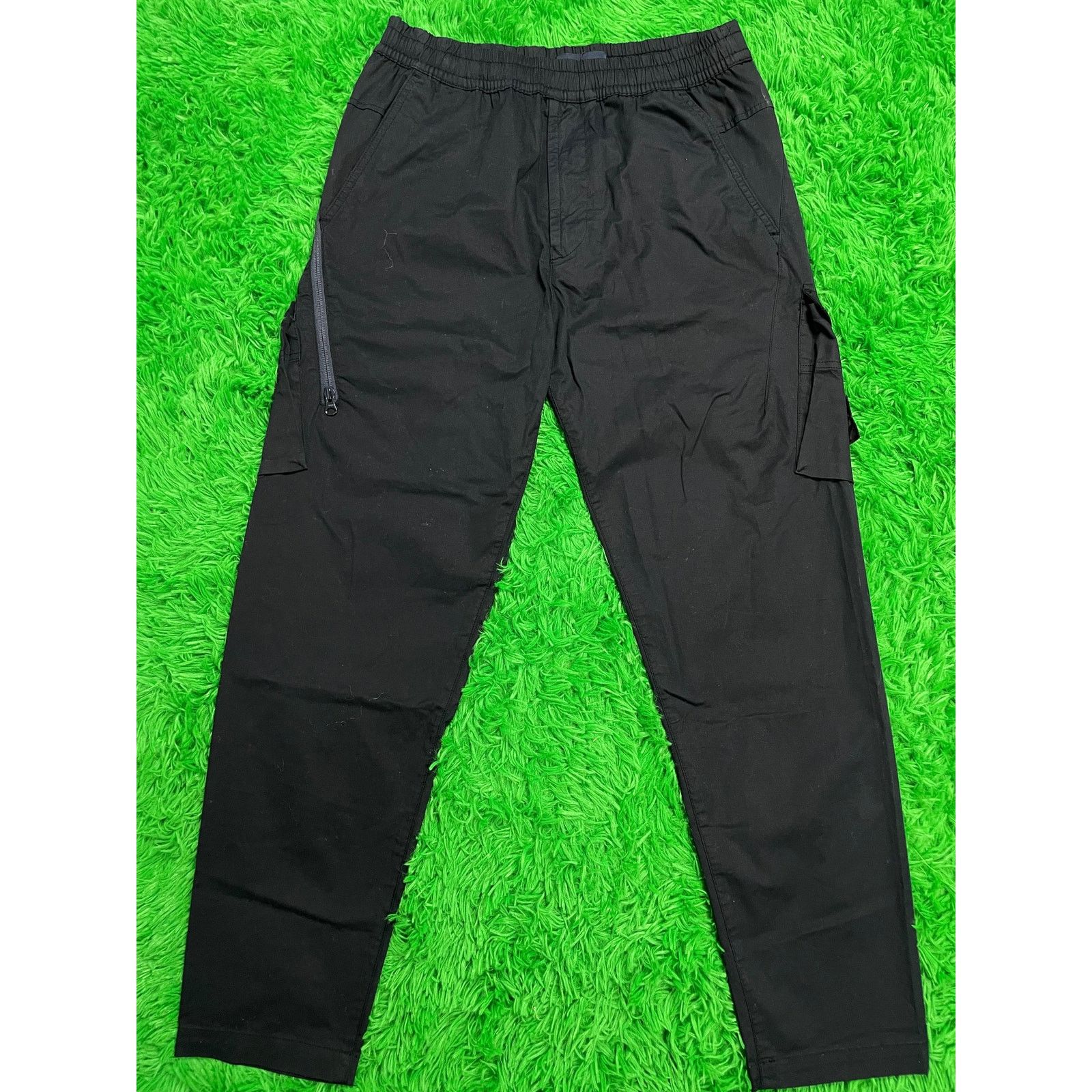 Stone Island Stone Island Cargo Navy 32 Used Size US 32 / EU 48 - 1 Thumbnail