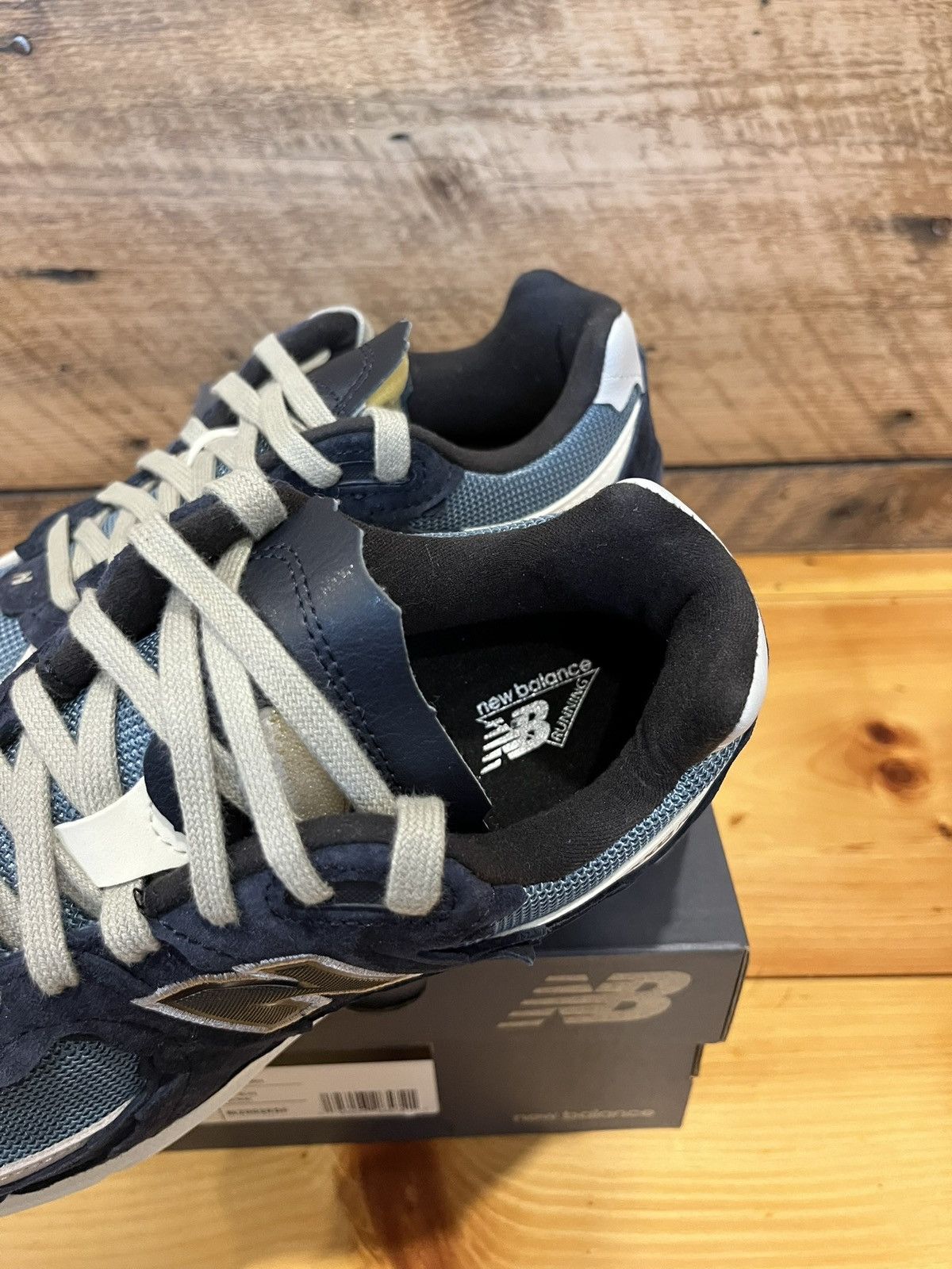 New Balance New Balance 2002R Protection Pack Dark Navy Blue M2002RDF Size US 9 / EU 42 - 8 Thumbnail