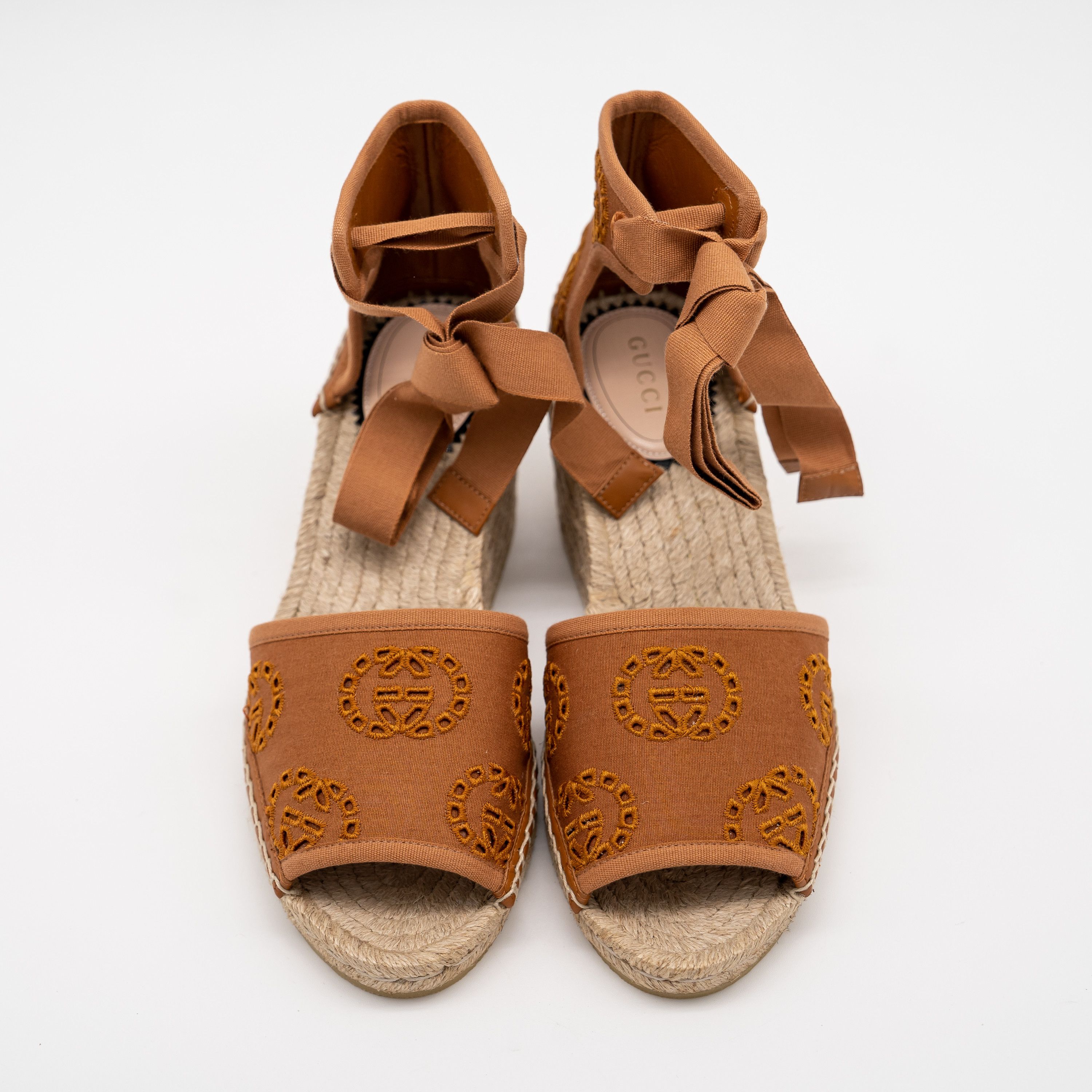 Gucci 38.5eu 8.5 US Gucci Canvas GG Espadrille Wedge Sandals Brown Size US 8.5 / IT 38.5 - 4 Thumbnail