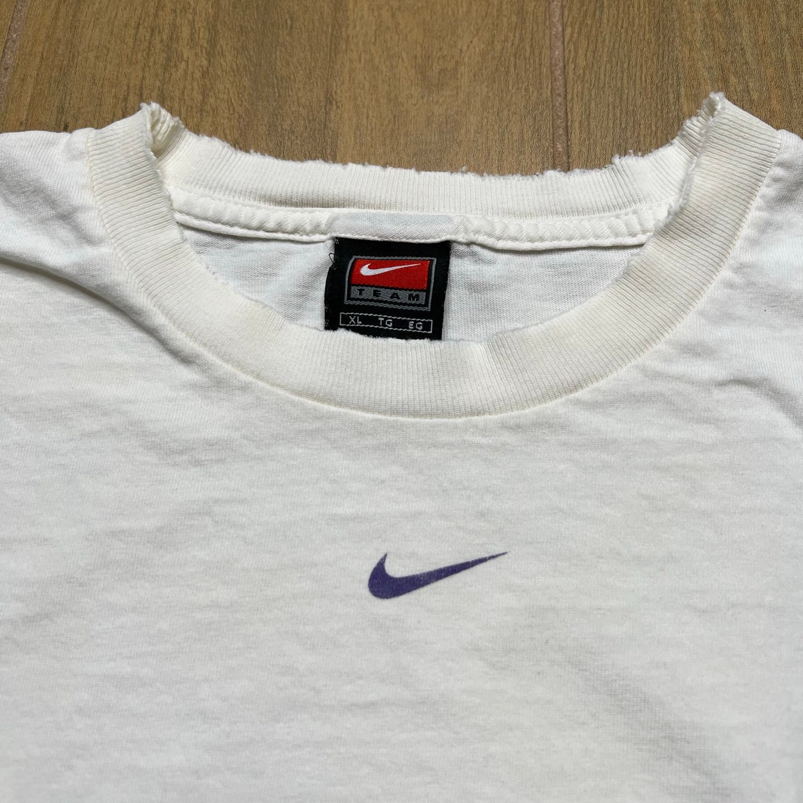 Nike Vintage Nike LA Lakers Ring Ring Ring Who’s There T Shirt XL Size US XL / EU 56 / 4 - 4 Thumbnail