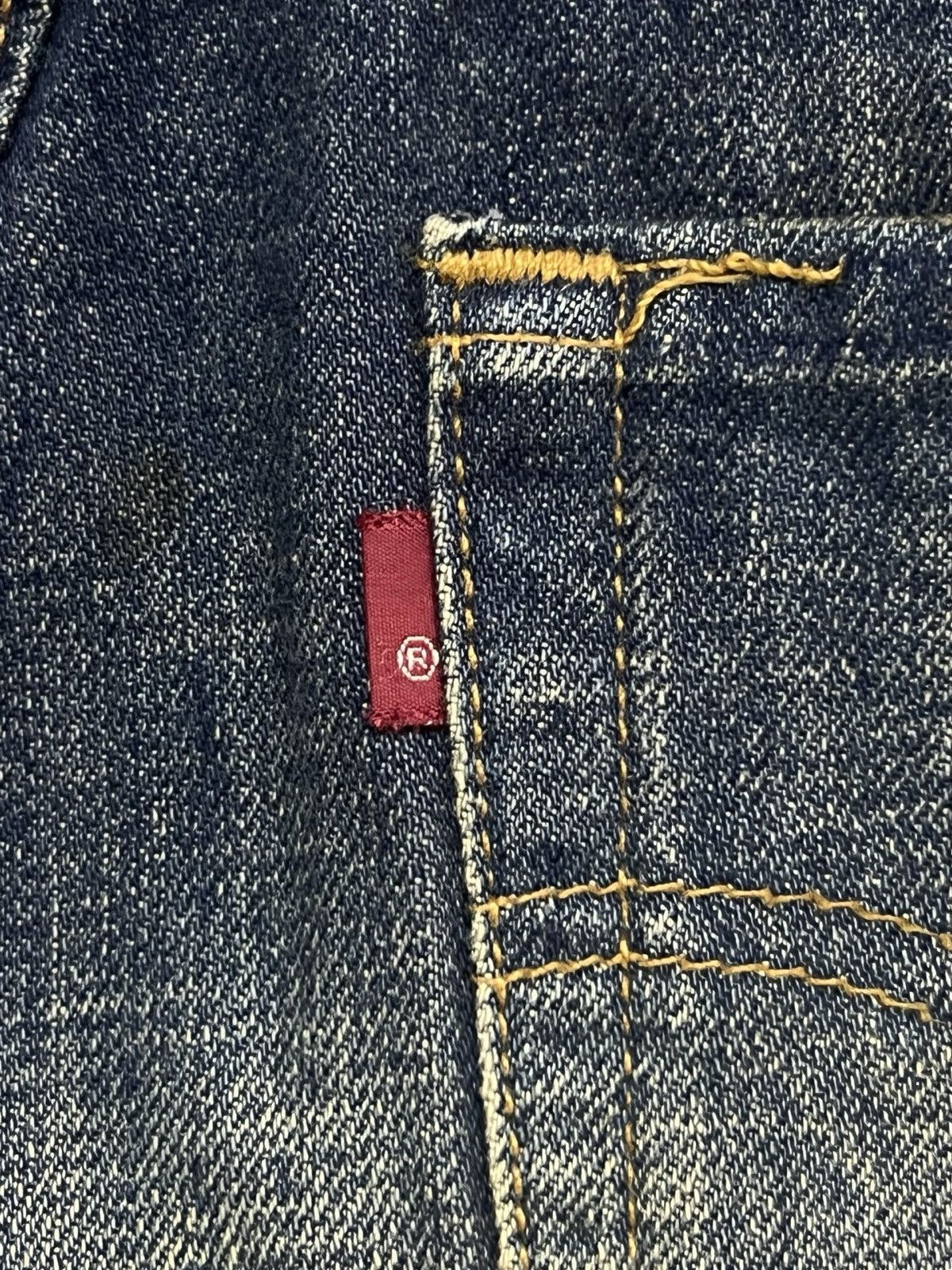 Levi's Vintage 90s Levi’s 501 XX Denim Japan | Vintage Faded | W30 Size US 30 / EU 46 - 14 Thumbnail