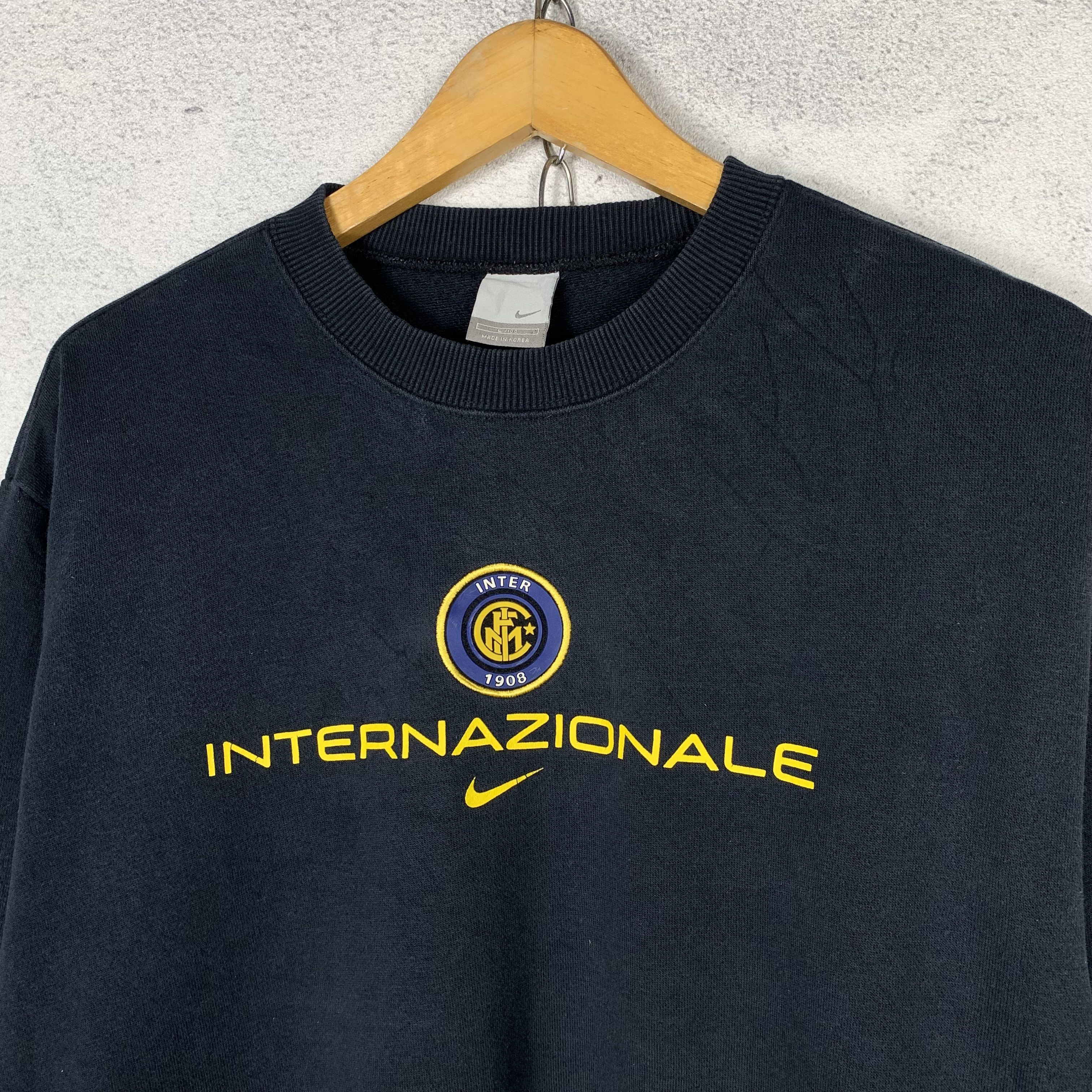 Nike Vintage Nike Inter FC Sweatshirt Crewneck Size US L / EU 52-54 / 3 - 2 Thumbnail