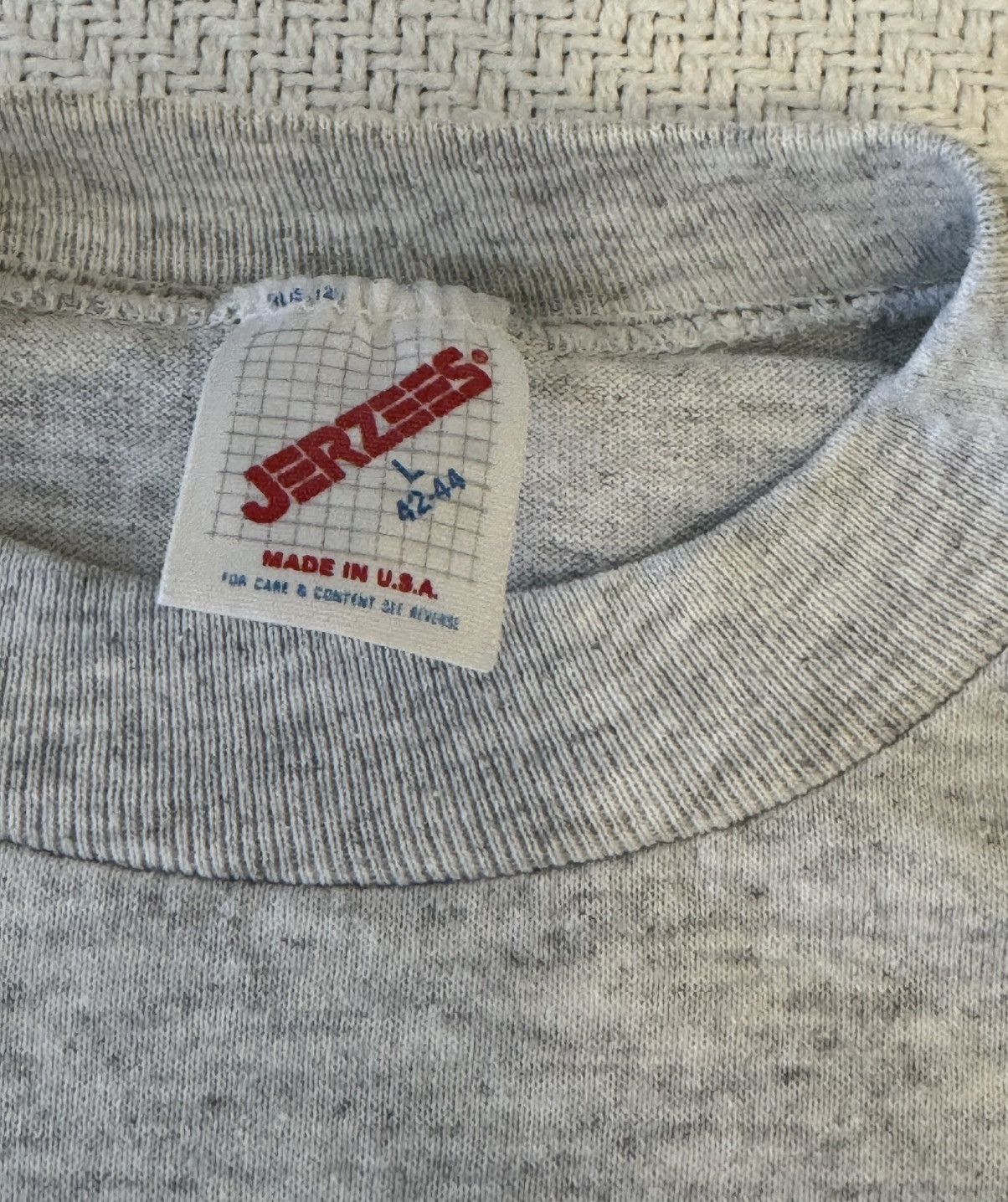 Vintage Vintage Buy American T Shirt Size US M / EU 48-50 / 2 - 3 Thumbnail