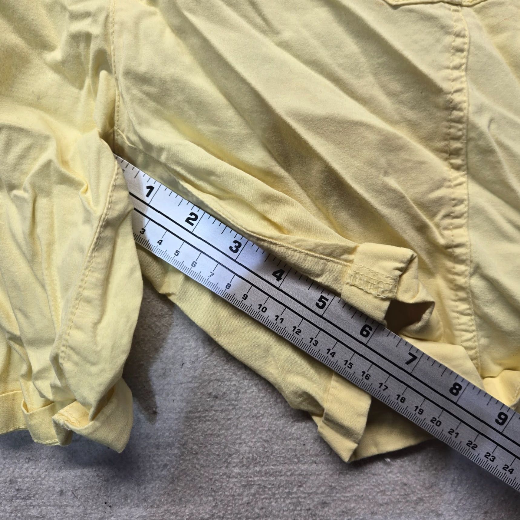 Vintage Counterparts Solid Yellow Stretch Shorts Adult Women's Size 4 Size 27" / US 4 / IT 40 - 5 Thumbnail