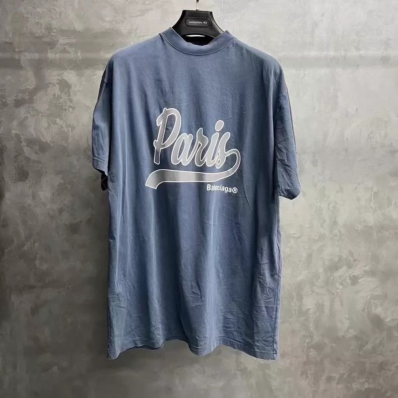 Balenciaga Balenciaga Faded blue monogrammed crewneck pullover short Size US M / EU 48-50 / 2 - 1 Thumbnail