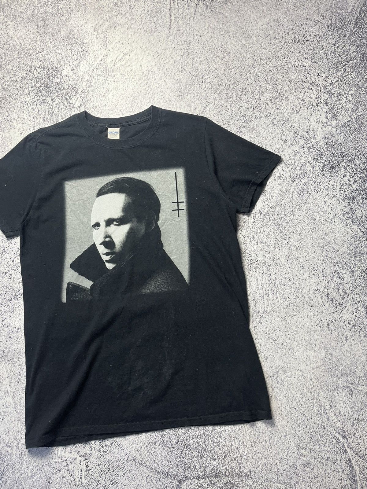 Band Tees Marilyn Manson Heaven Upside Down 2017 Tour T Shirt Size US M / EU 48-50 / 2 - 3 Thumbnail