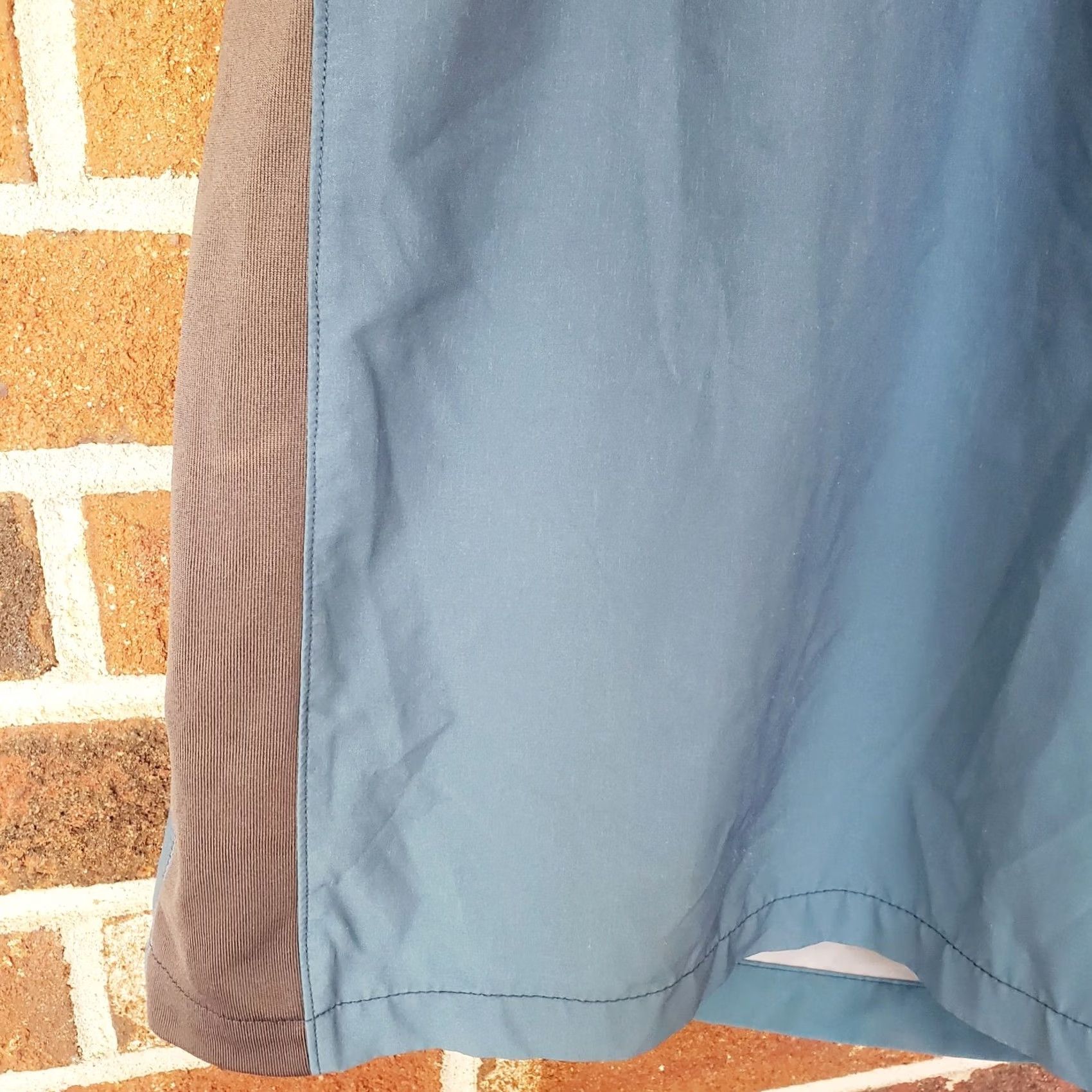 Vintage MTA Sport Shorts Mens XL Blue Athletic Gray Pockets Drawstring Polyester Stretch Size US 36 / EU 52 - 2 Thumbnail