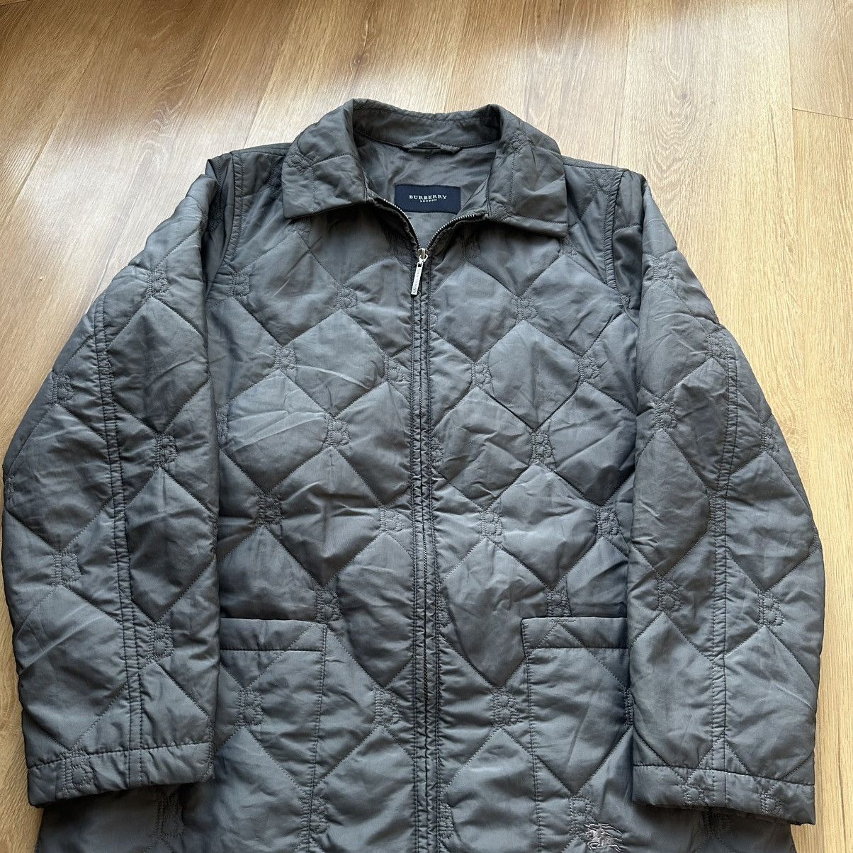 Burberry Vintage Burberry Monogram Diamond Quilted Barn Jacket Coat Size M / US 6-8 / IT 42-44 - 7 Thumbnail