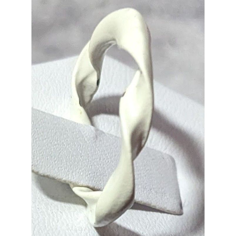 Other Abstract White Enamel Coated Art Ring Size 5 1/2 Size ONE SIZE - 7 Thumbnail