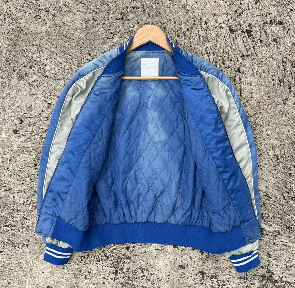 Vintage Vintage Japan Sukajan Souvenir Embroidery Eagle Satin Bomber Size US M / EU 48-50 / 2 - 12 Thumbnail