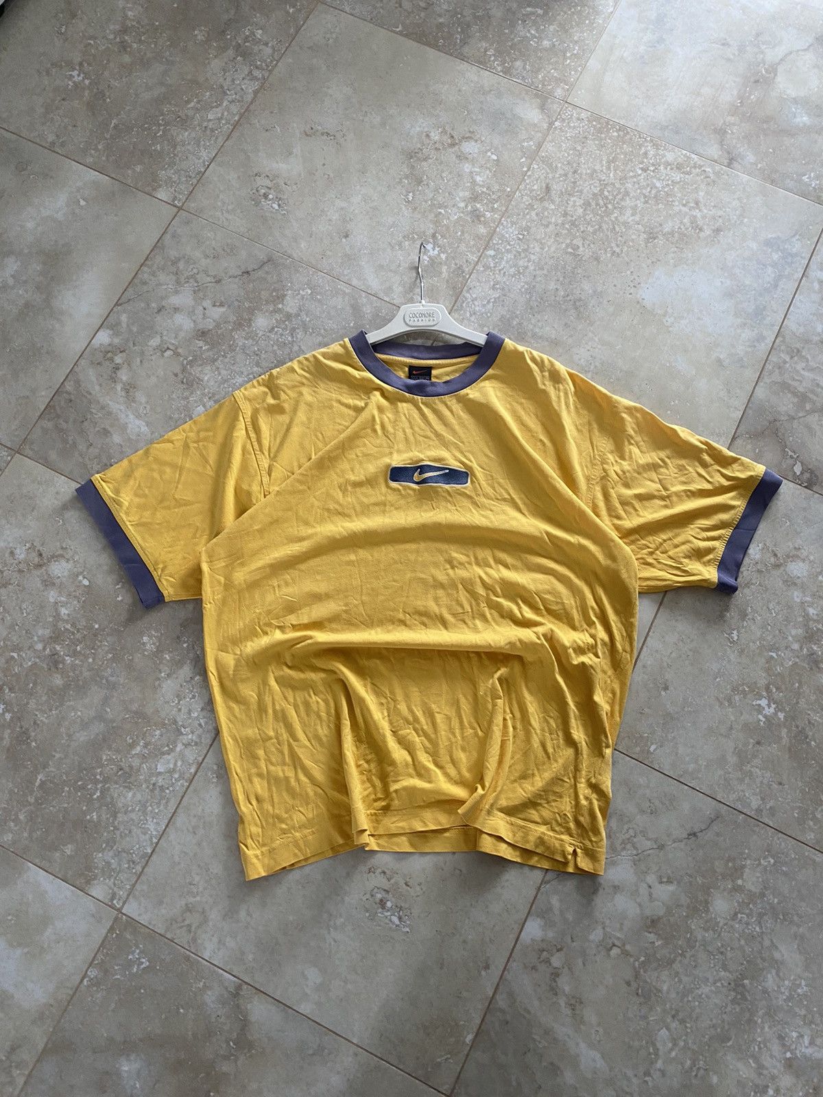 Nike Vintage Nike Big Logo T-Shirt 90s Streetwear Baggy T Size US XL / EU 56 / 4 - 1 Thumbnail