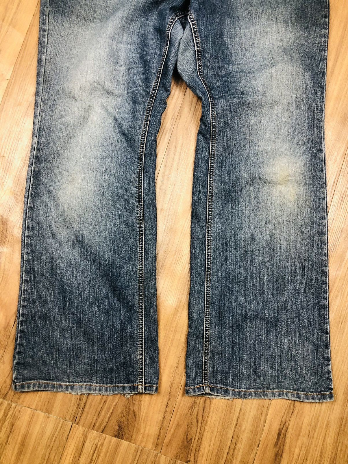 Other Smile Land Denim Jeans (21) Size US 35 - 4 Thumbnail