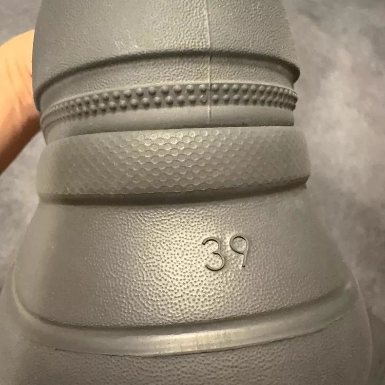 Balenciaga Balenciaga Crocs Gray Mid Calf Rain Boots-2505 Size US 7 / EU 40 - 5 Thumbnail