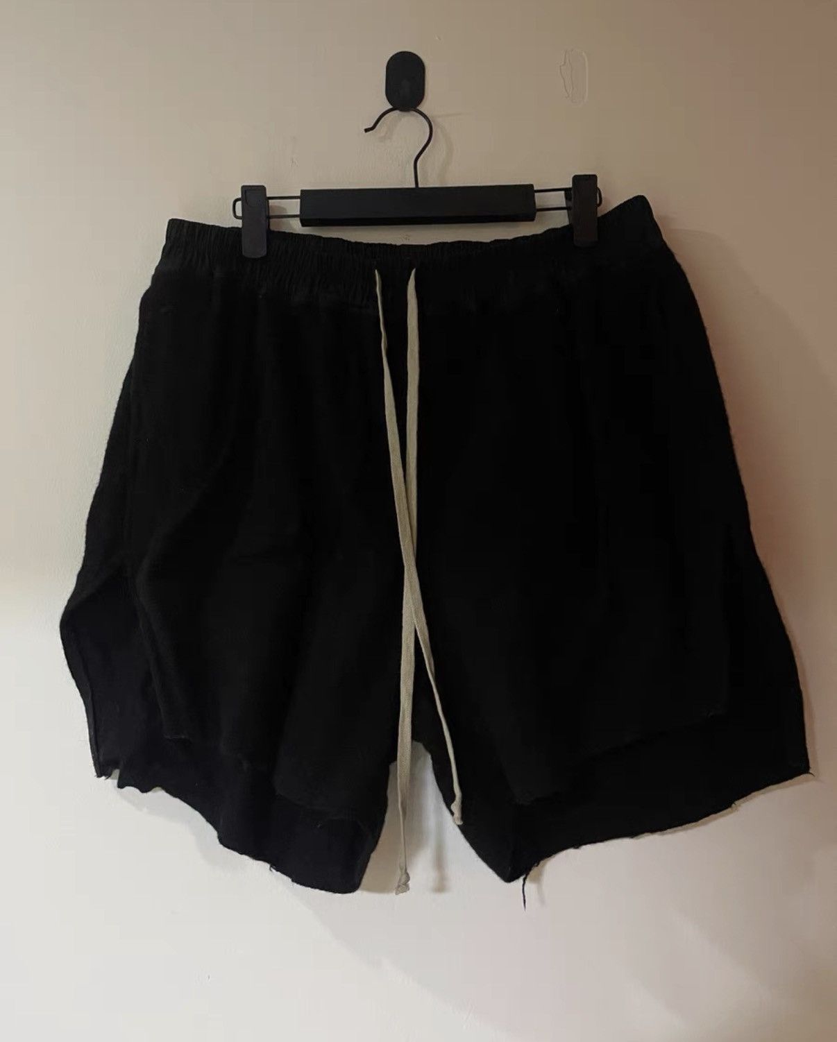 Rick Owens Rick Owens 24FW Porterville Runway Wool Drawstring Shorts Size US 34 / EU 50 - 1 Thumbnail