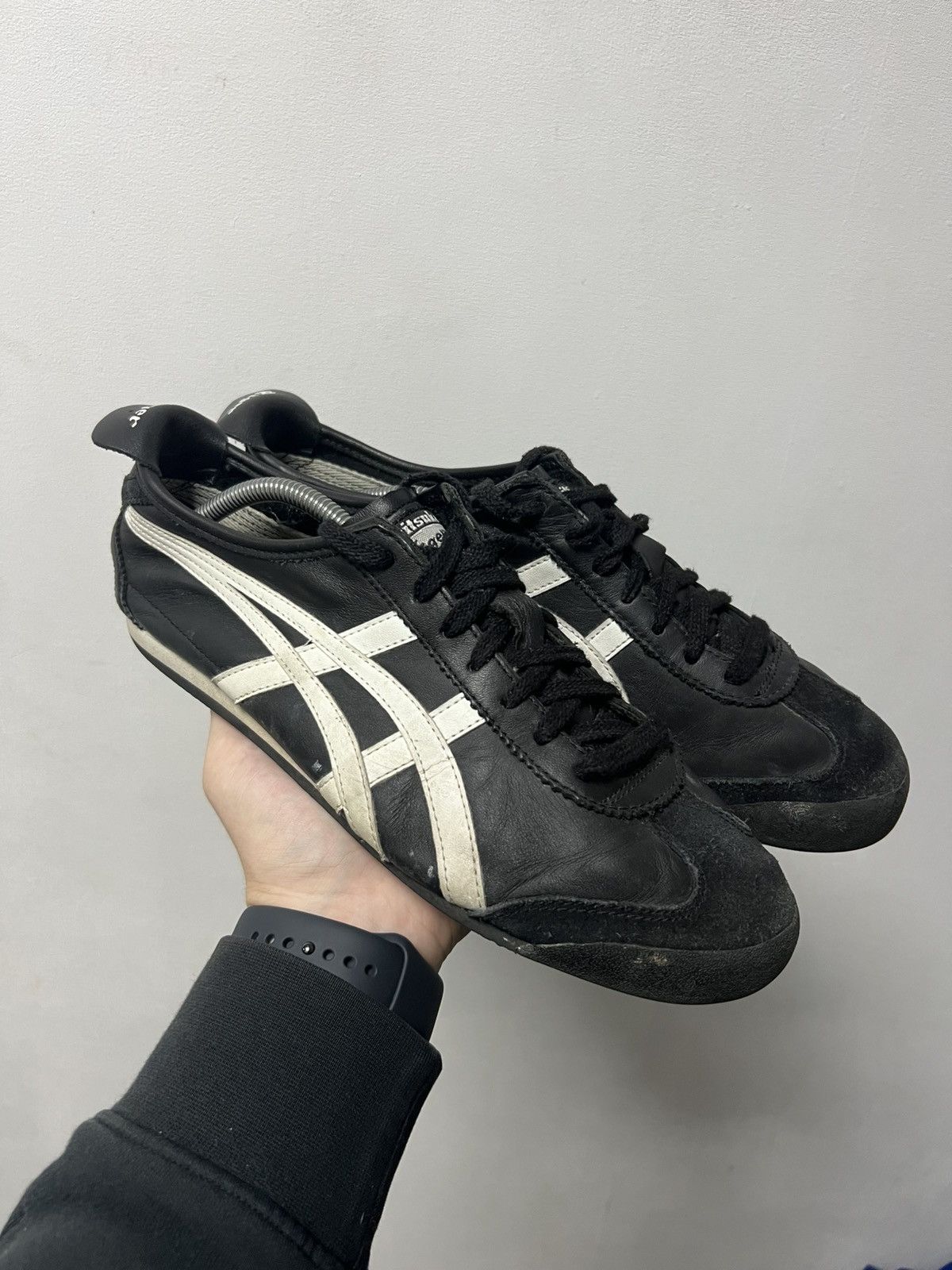 Asics Vintage Shoes Asics Onitsuka Tiger Mexico 66 Kill Bill Size US 10.5 / EU 43-44 - 1 Thumbnail