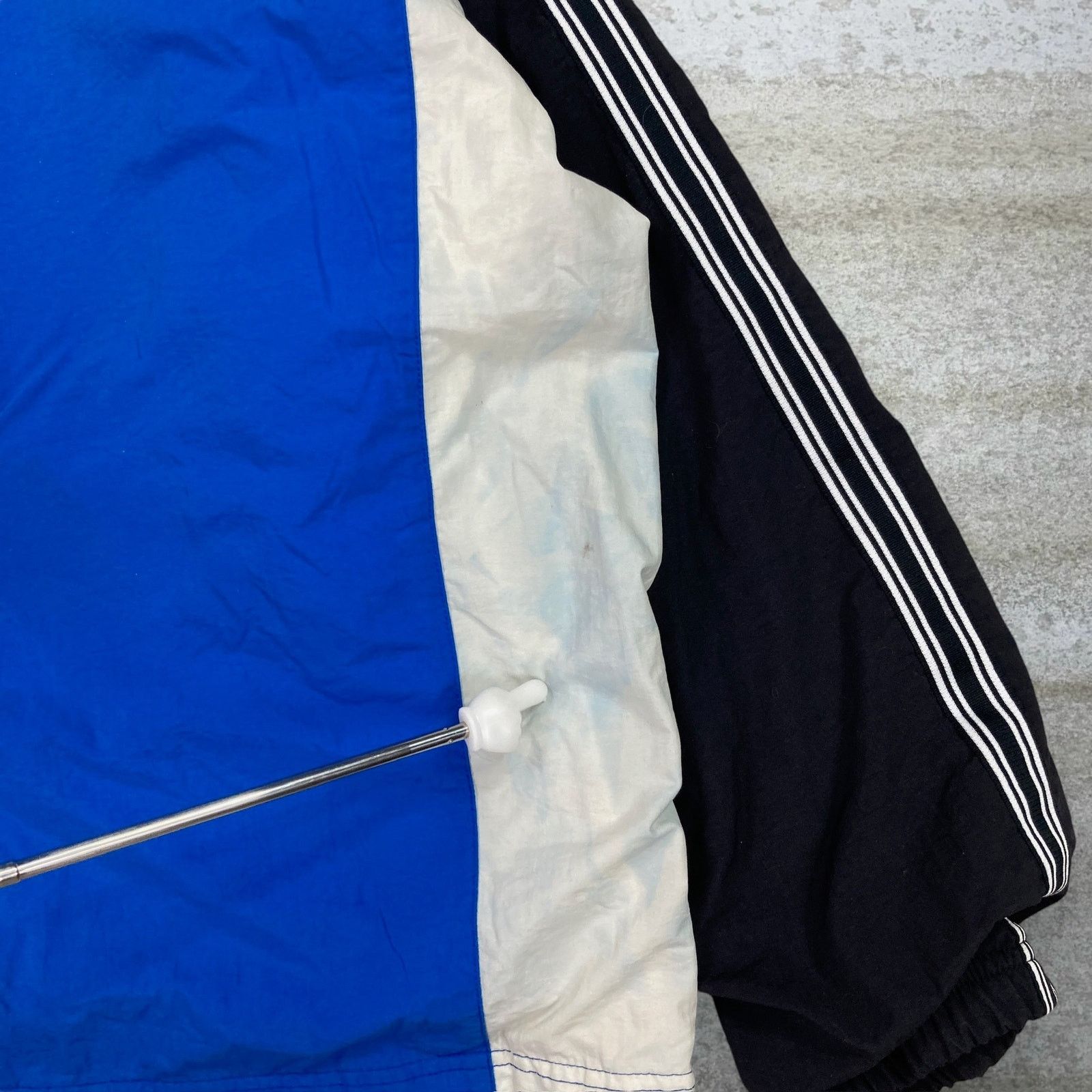 Reebok Vintage 90s Reebok Windbreaker Jacket Mens L Blue White Size US L / EU 52-54 / 3 - 6 Thumbnail