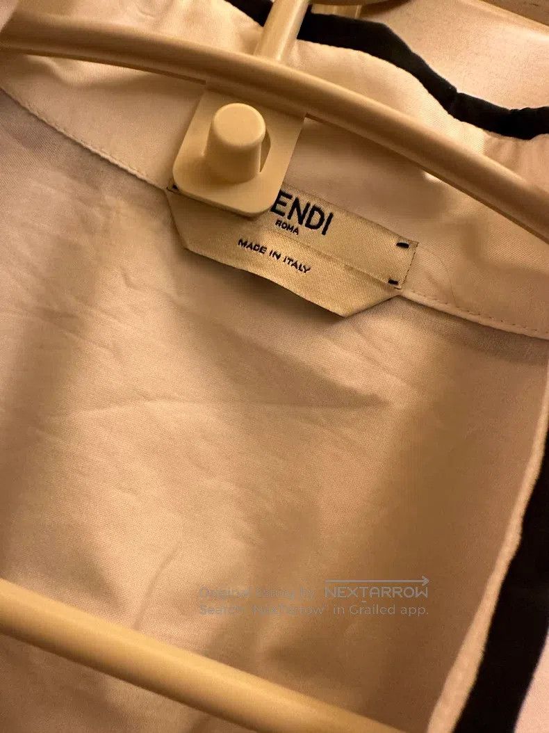 Fendi Fendi Sky series black and white shirt Size XS / US 0-2 / IT 36-38 - 4 Thumbnail