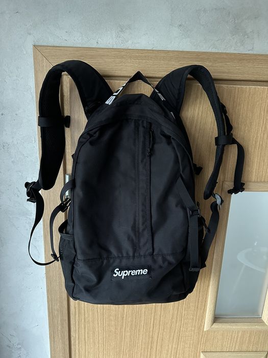 Supreme ss18 backpack on sale black