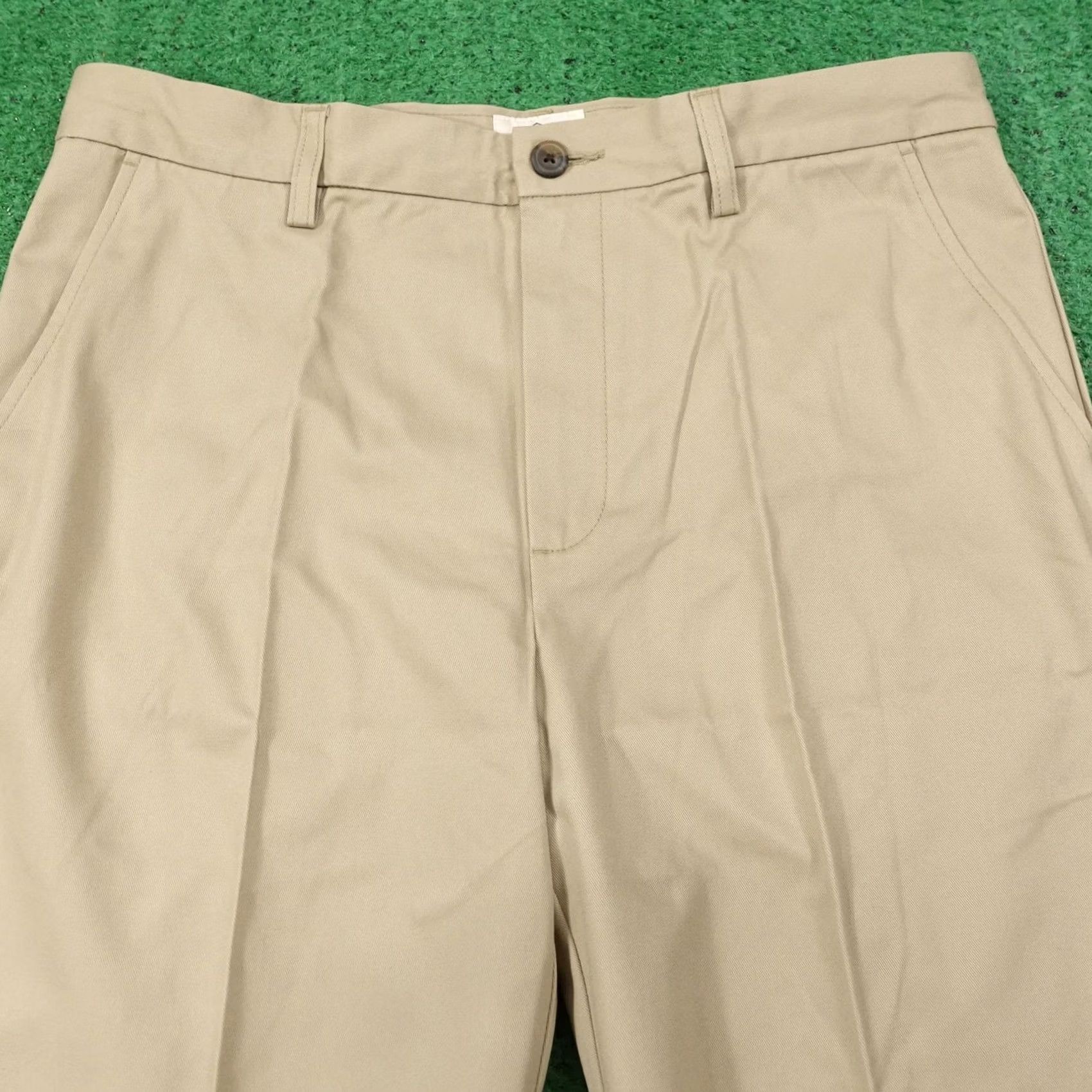 Vintage St John's Bay Pants Khakis 34x32 Beige Classic Fit Flat Front Easy Care Mens Pants Adjustable Waist Pocketless? No. Size US 34 / EU 50 - 2 Thumbnail